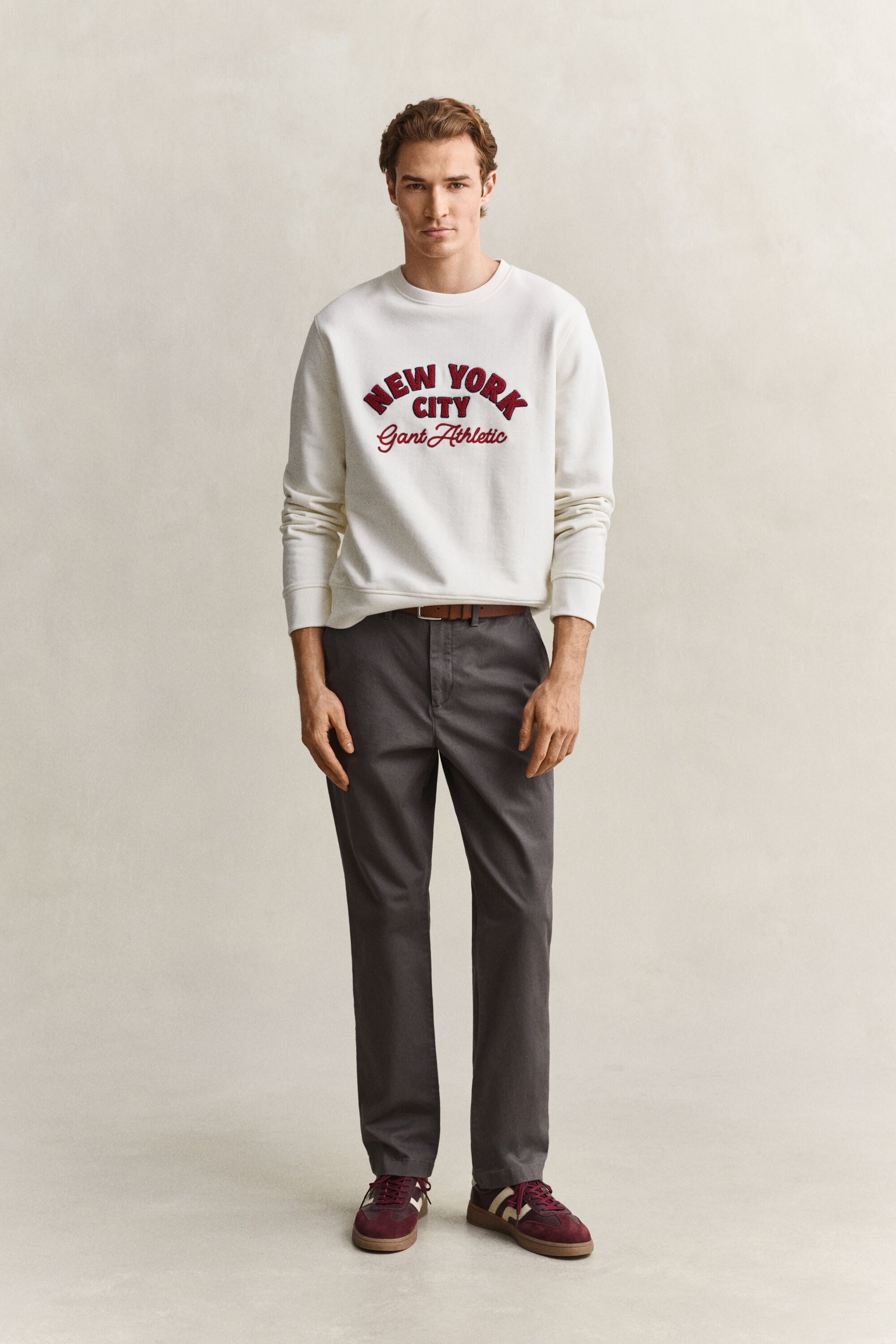 Pantalon chino classique coupe regular