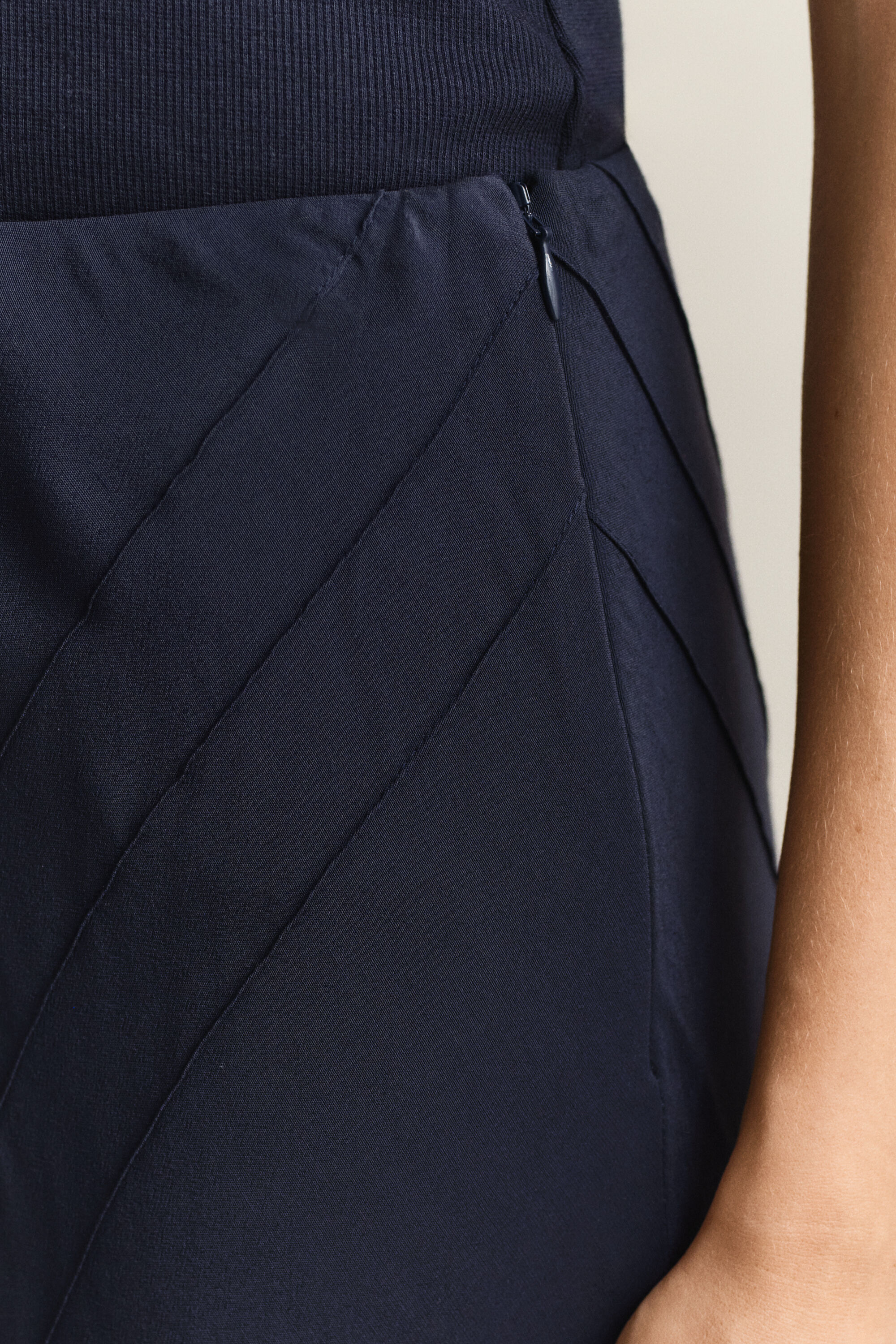 Schuin geknipte klokrok