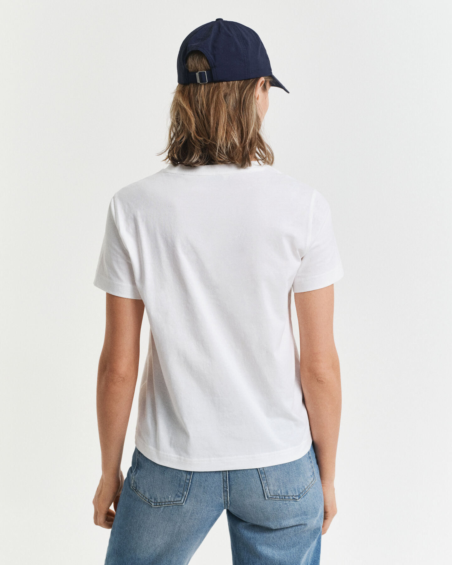 T-shirt avec écusson ton sur ton