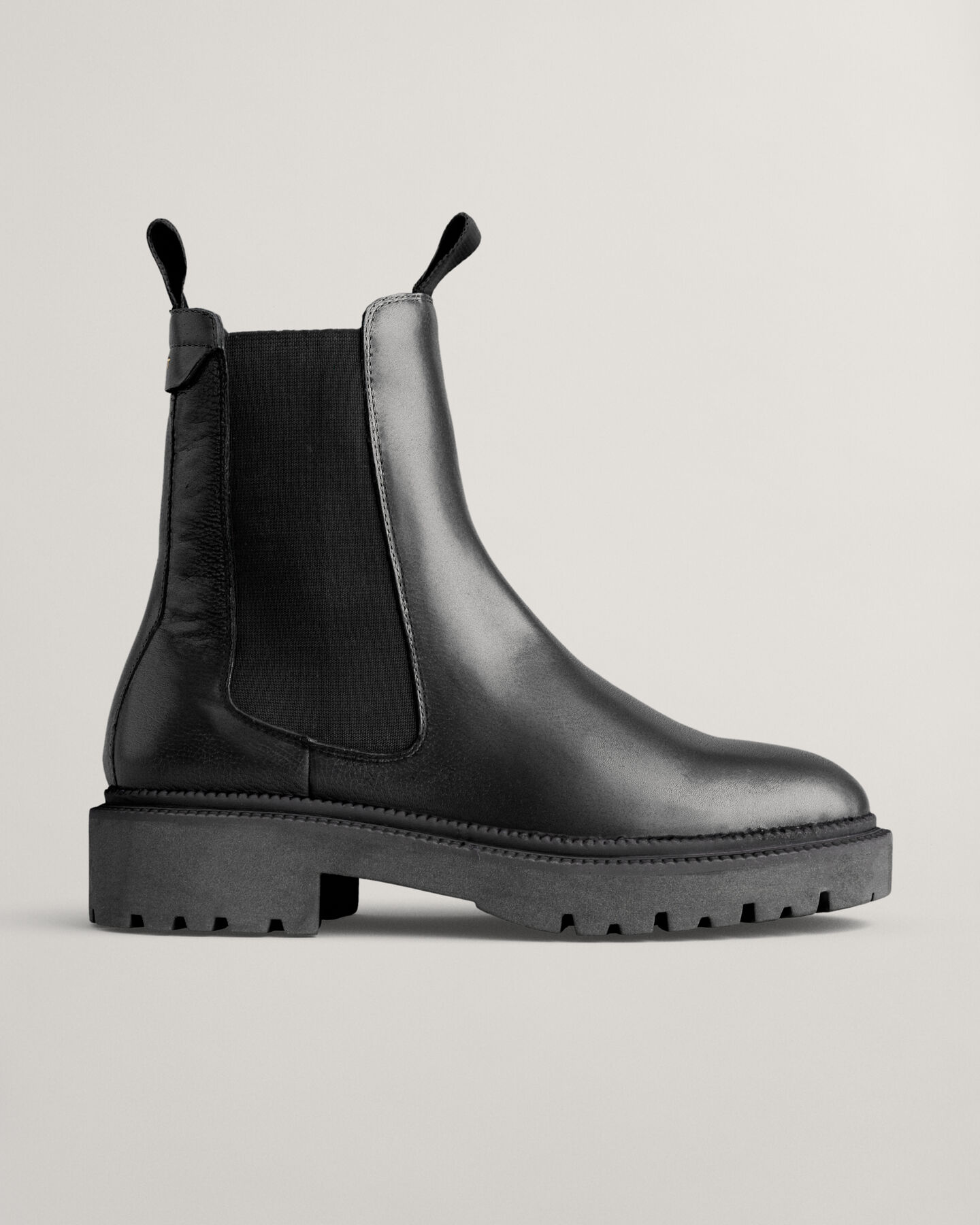 Kelliin Chelsea boots