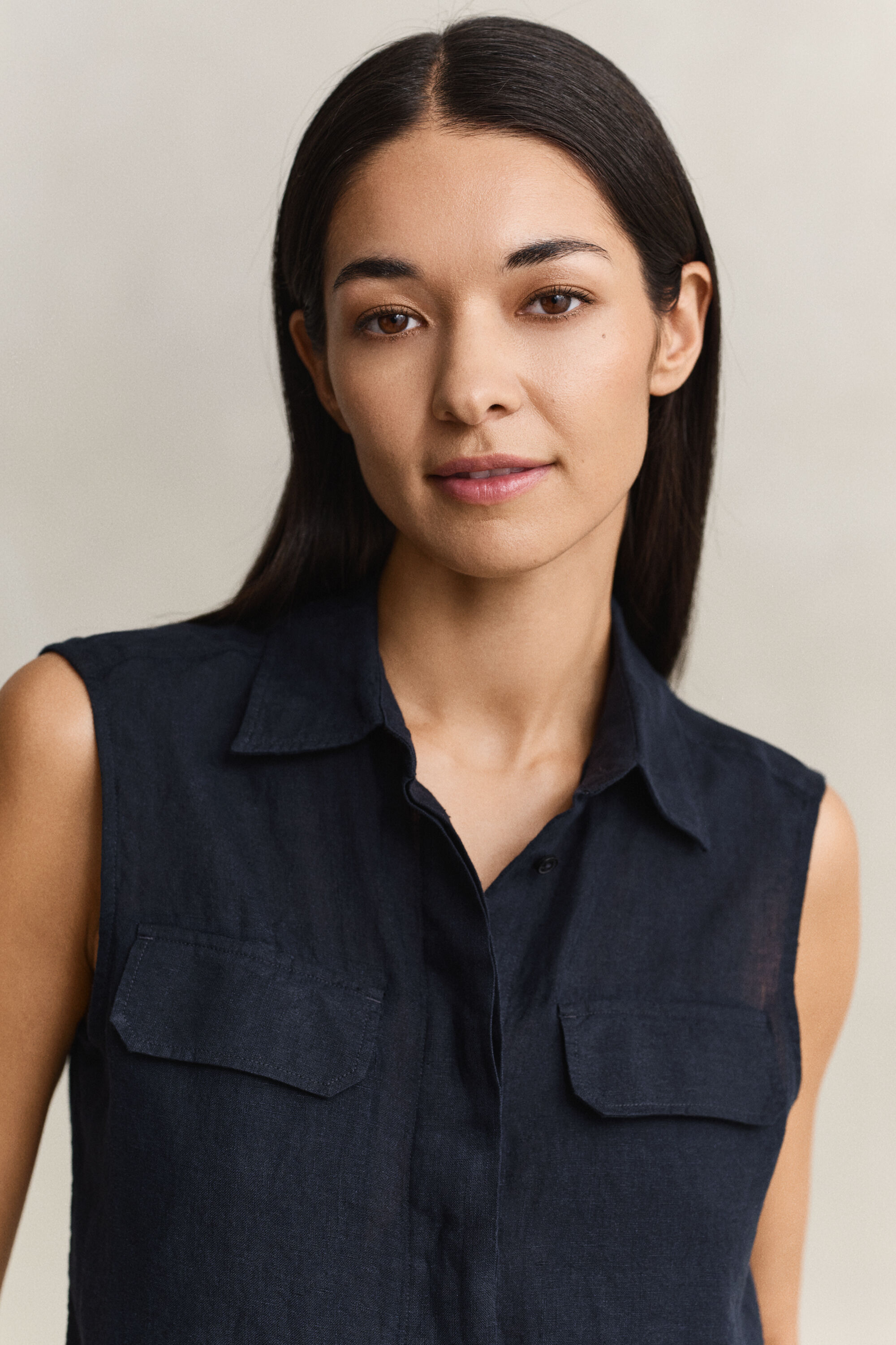 Mouwloze linnen blouse