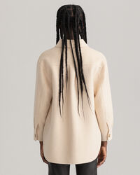 Met de hand gestikt hemdjack