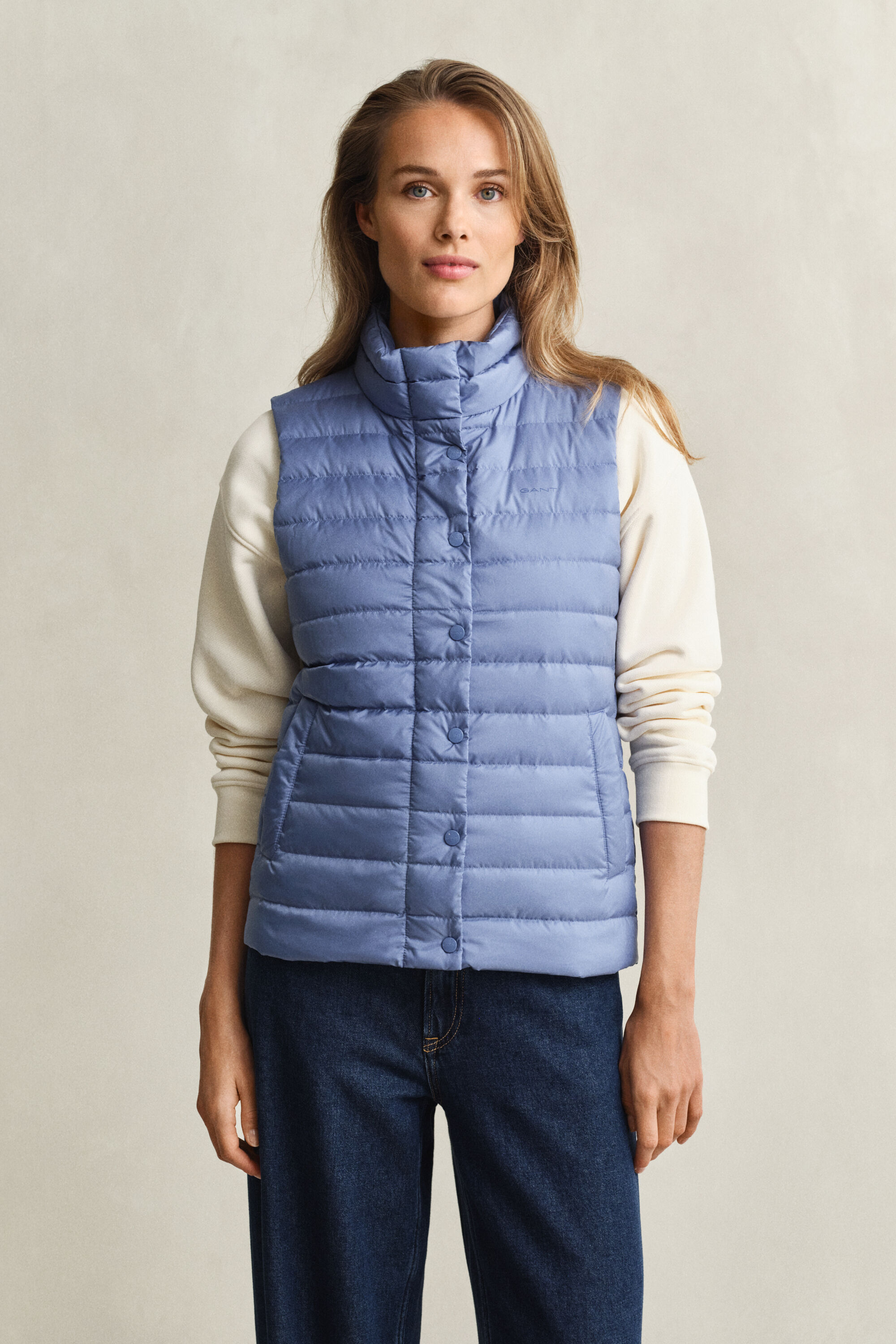 Lichte donsbodywarmer