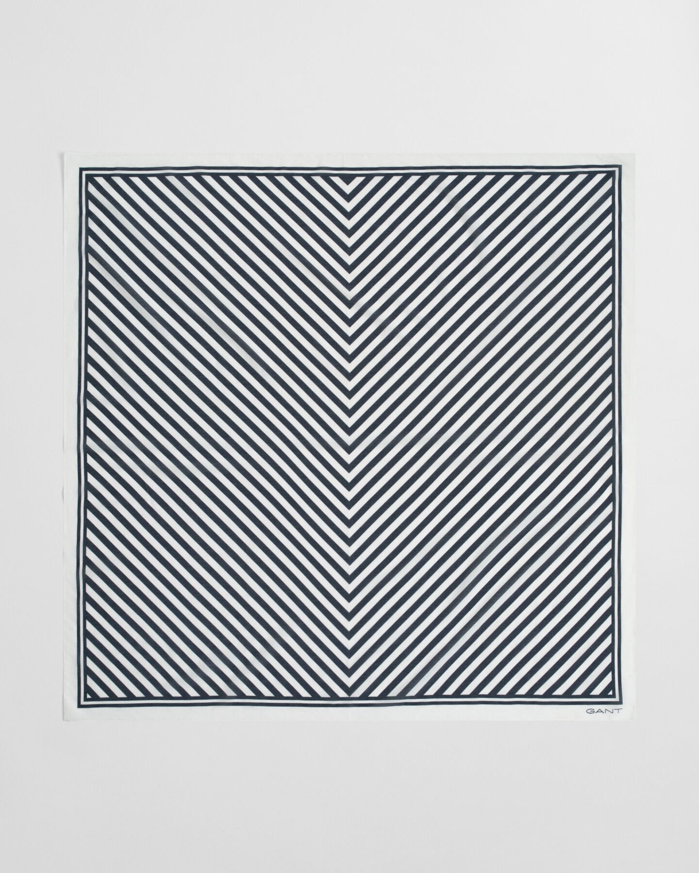 Sarong met visgraatprint