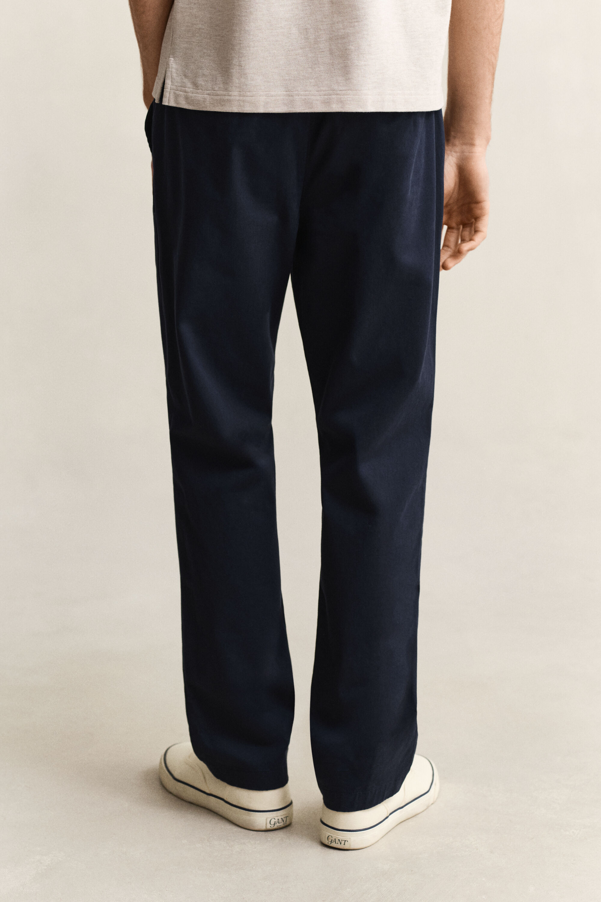 Pantalon chino classique coupe regular