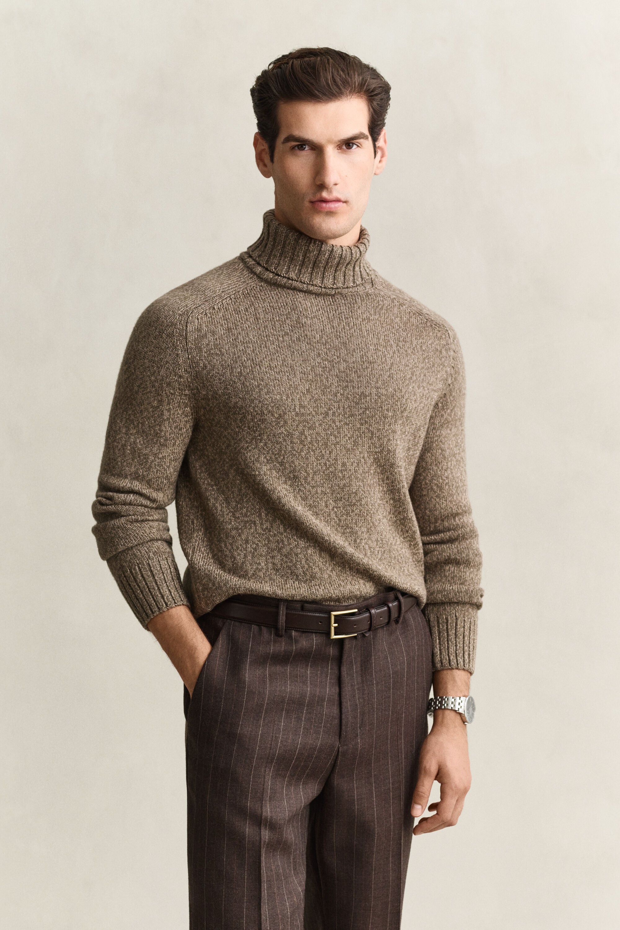 Pull col roulé en laine moulinée mélangée