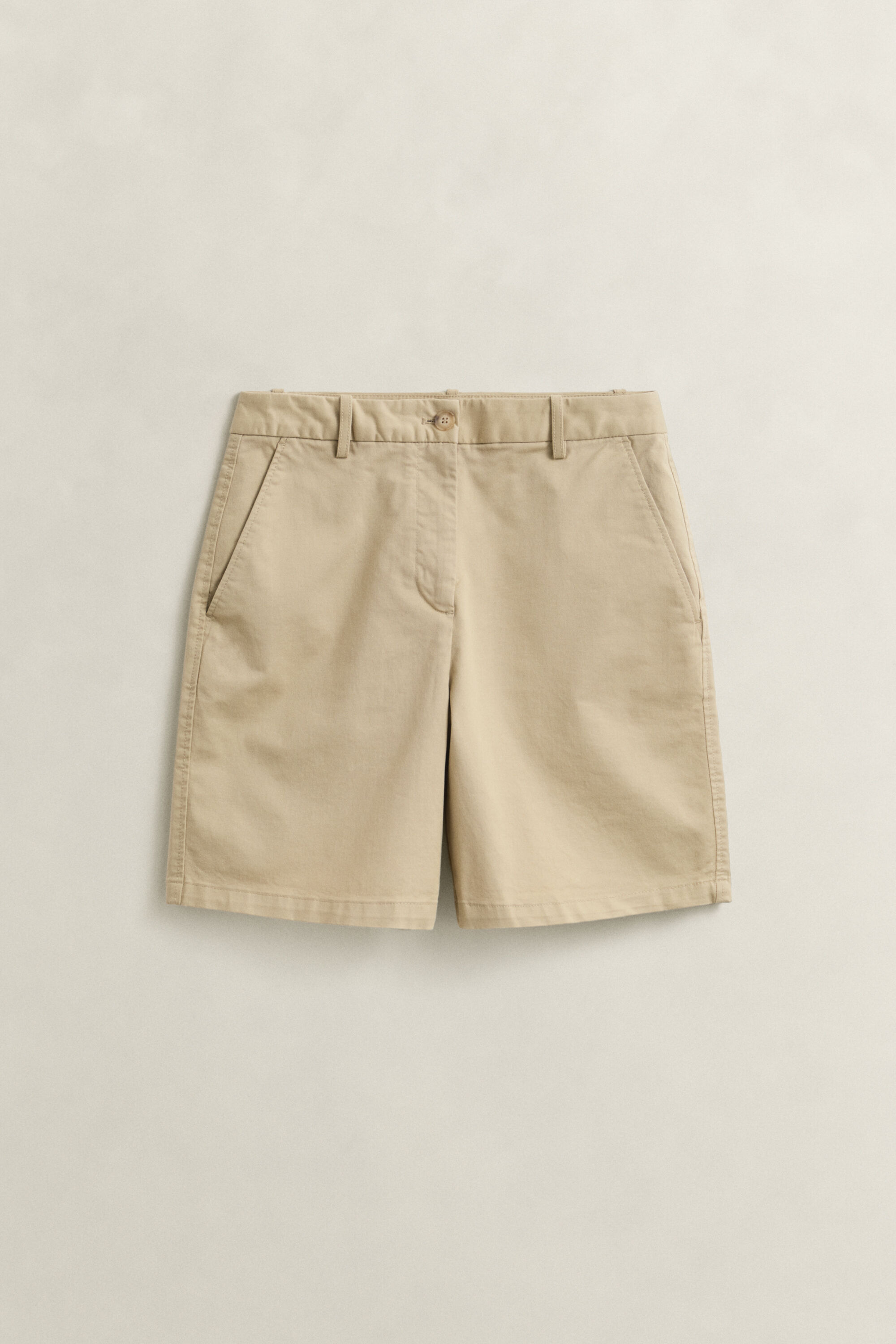 Chinoshort