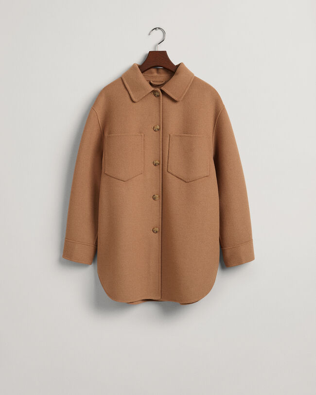 Met de hand gestikt hemdjack