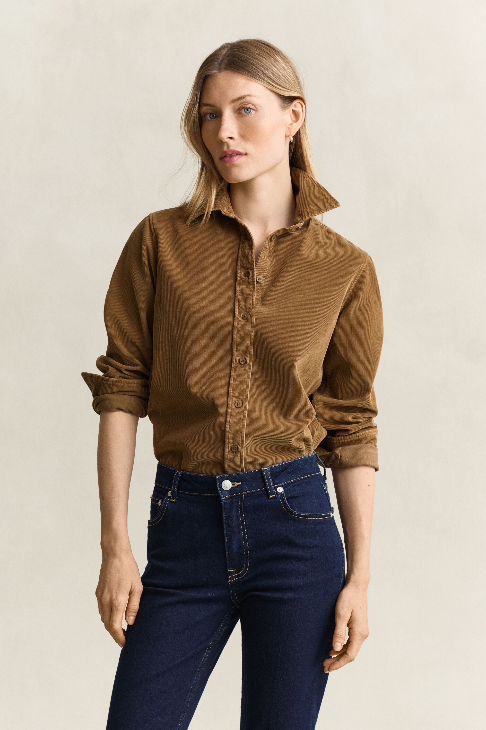 Chemise regular en velours côtelé
