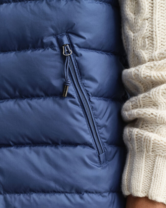 Lichte donsbodywarmer