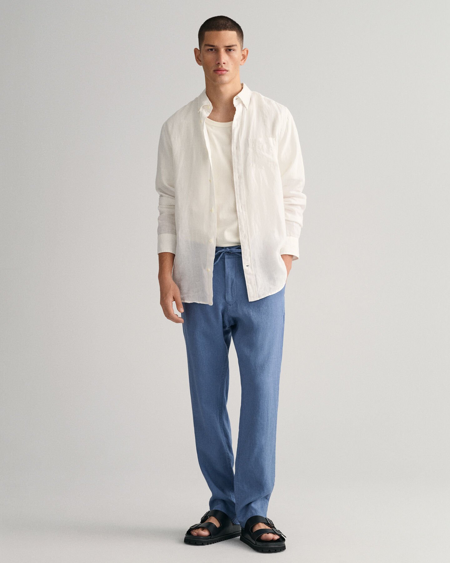 Pantalon relaxed fit en lin avec cordon de serrage