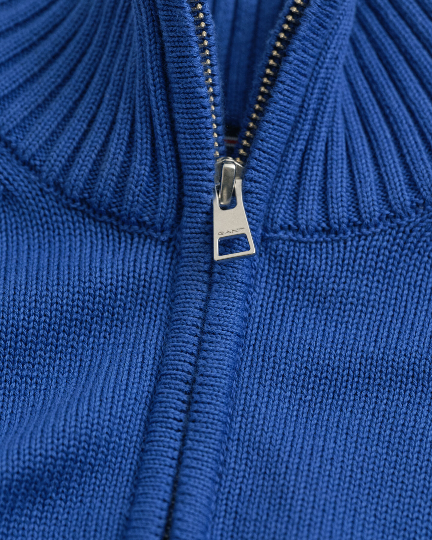 Pull en coton décontracté à demi-zip