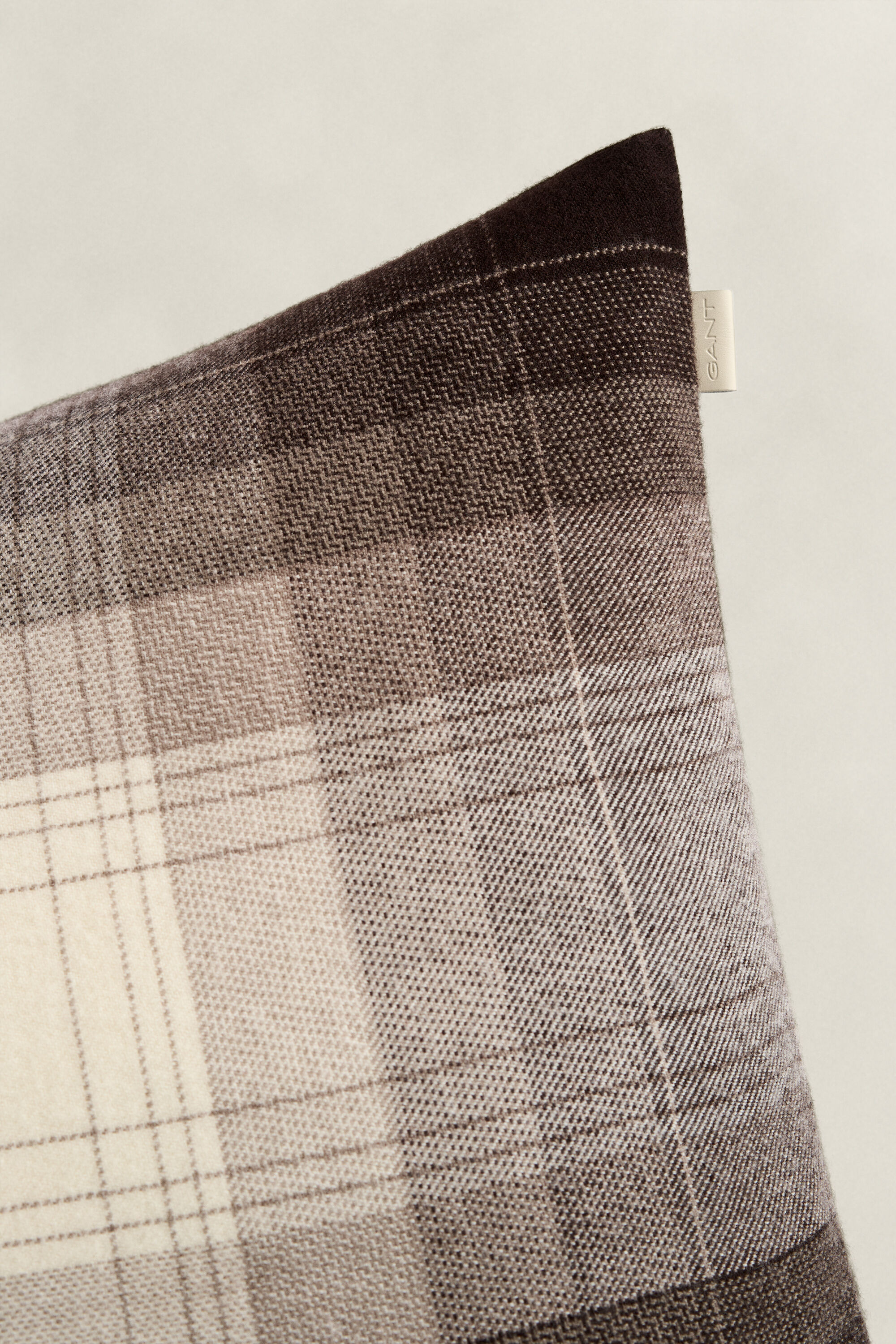 Housse de coussin en laine mérinos extra-fine