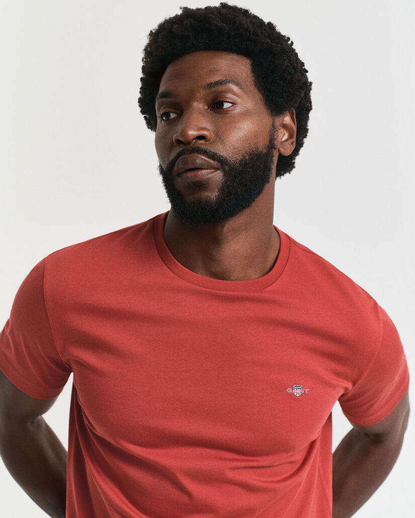 T-shirt coupe regular Shield