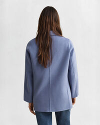 Jekker met handgestikt detail