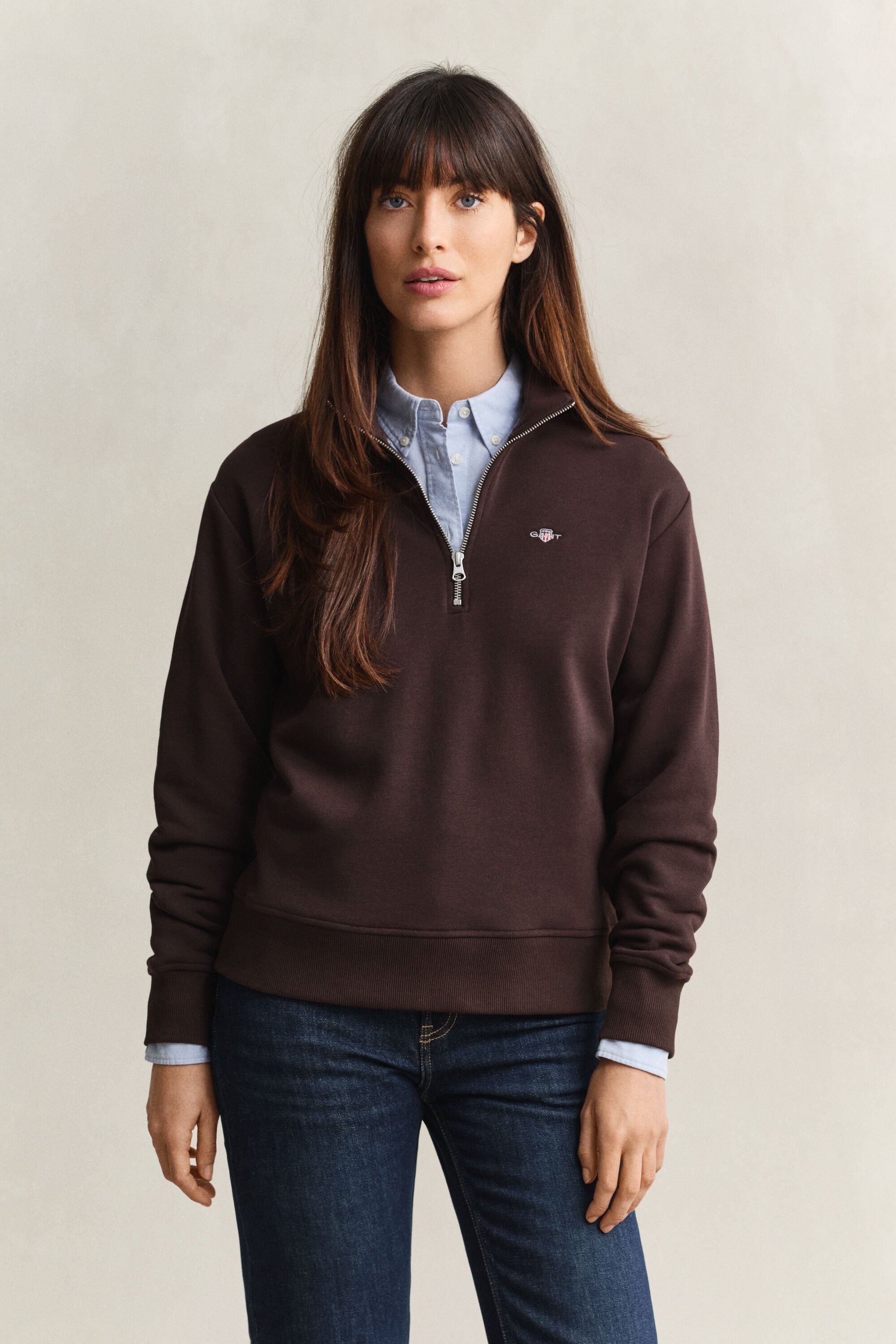 Sweat-shirt à demi-zip avec écusson
