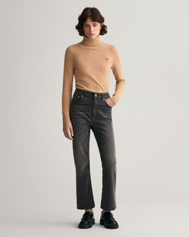 Cropped flare jeans