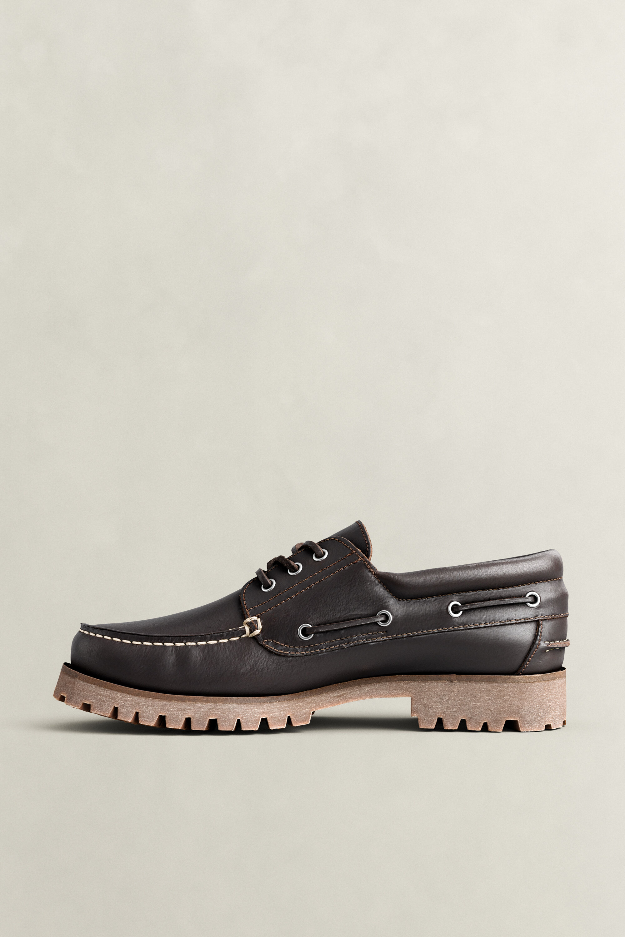 Chaussures bateau en cuir Tratton