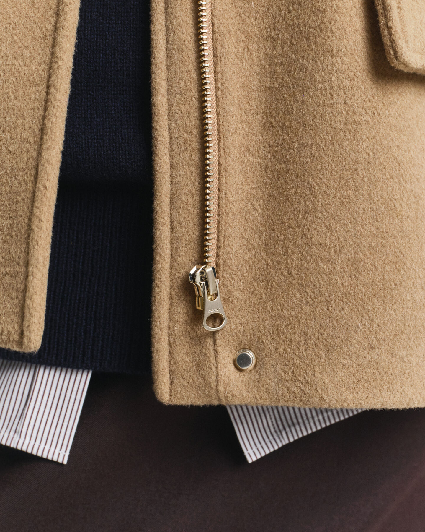 Veste courte zippée en laine