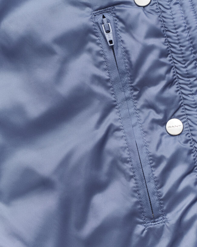 Lichte donsbodywarmer