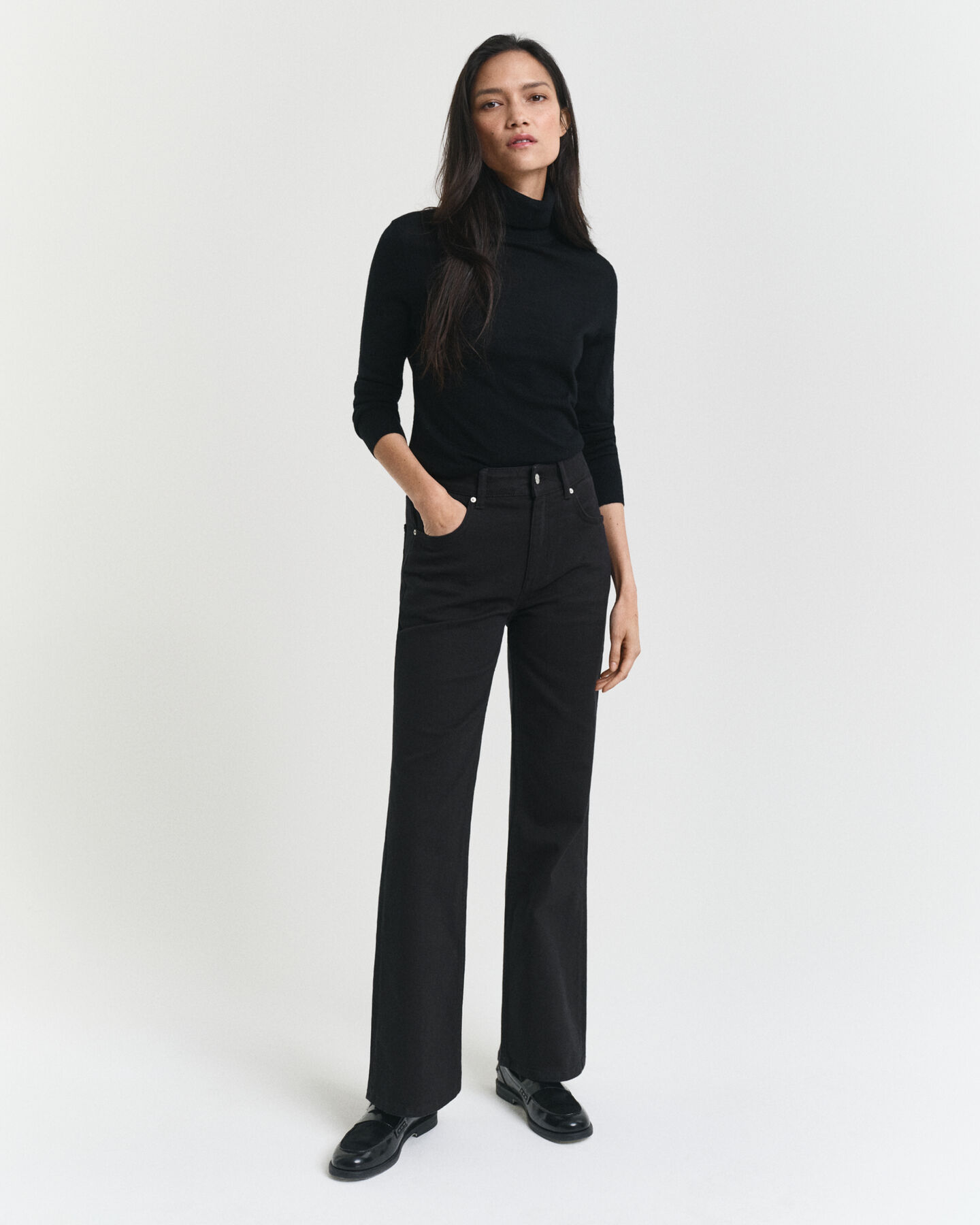 Slim Fit Flared jeans in het zwart