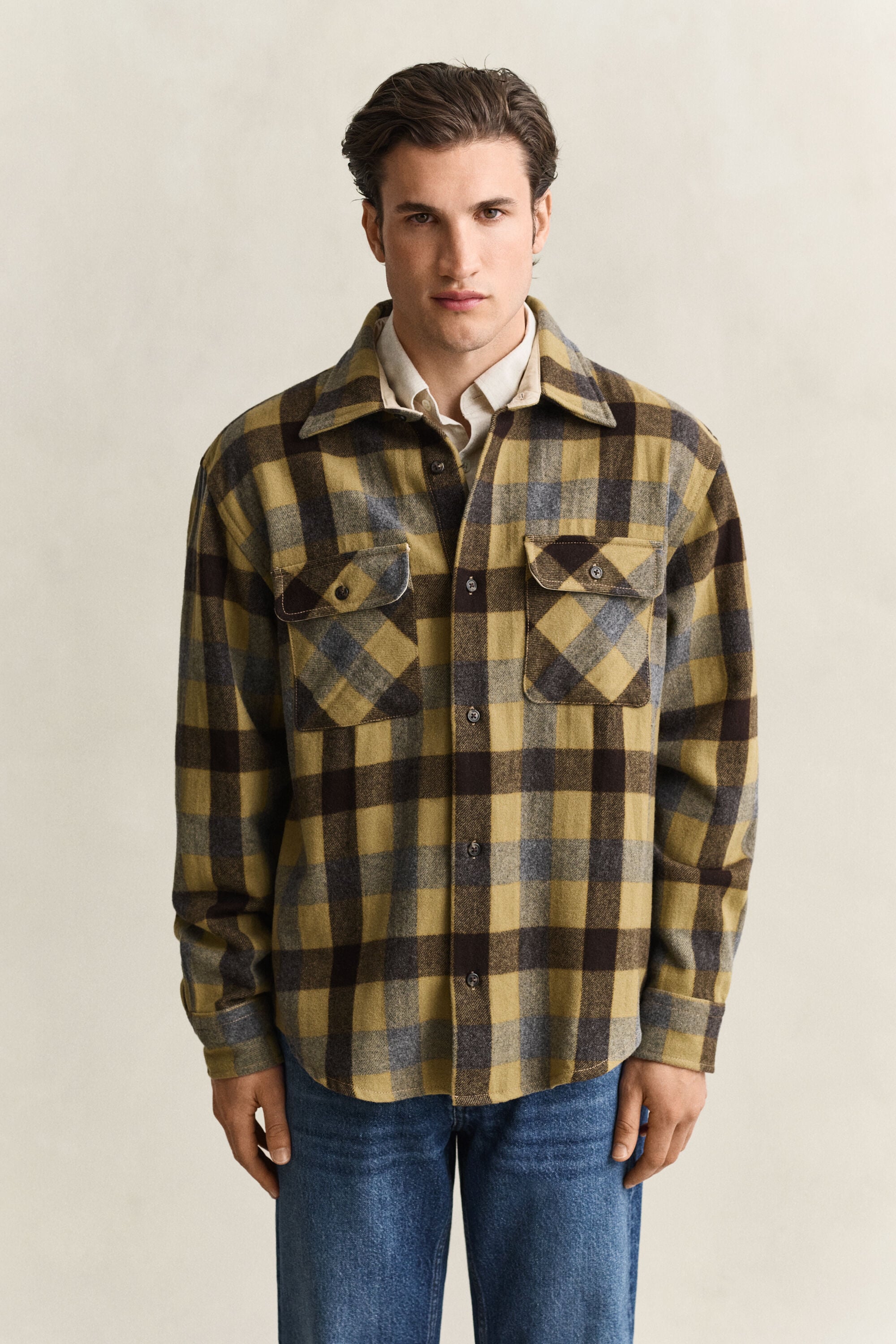 Chemise en laine à carreaux