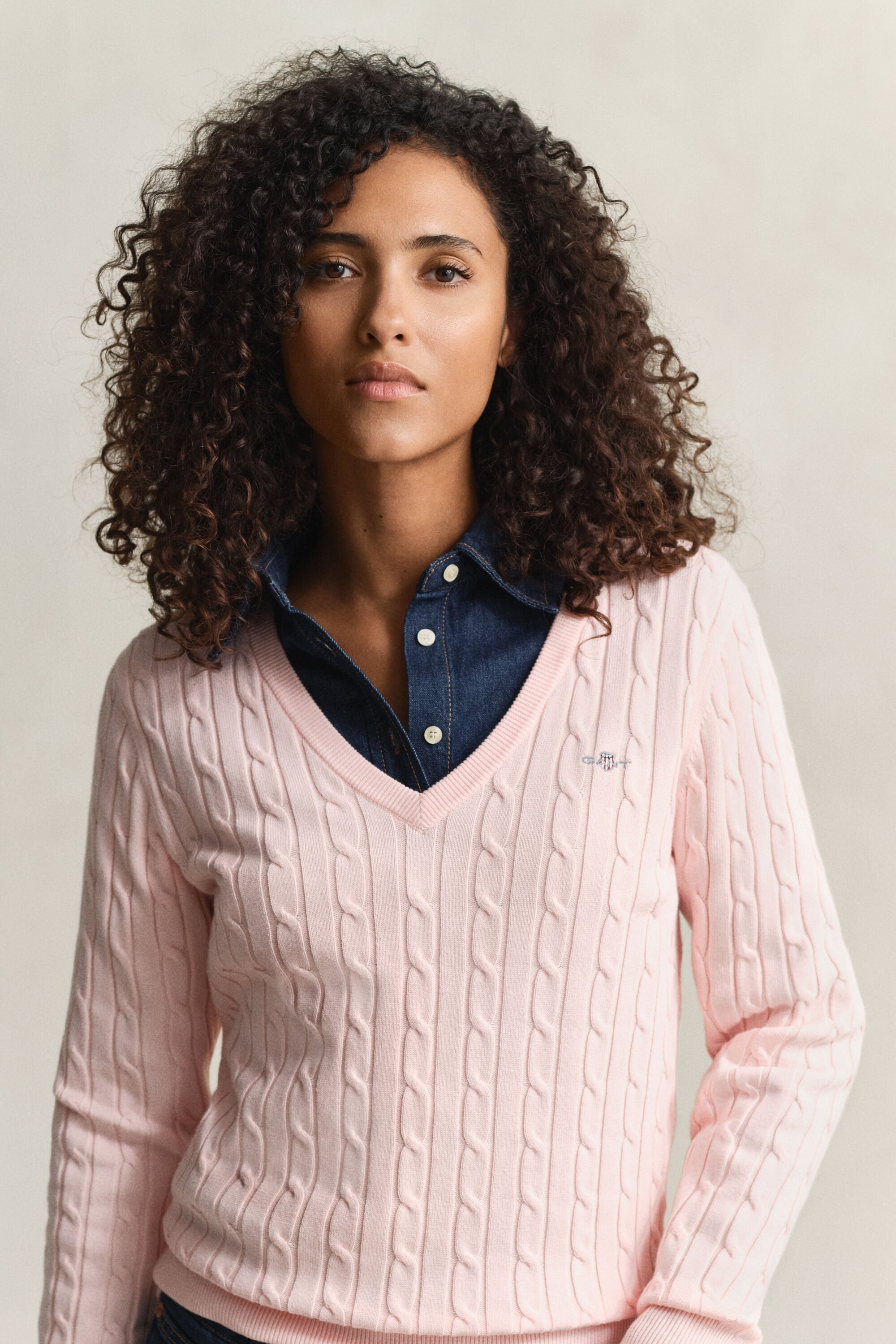 Kabelgebreide trui met V-hals