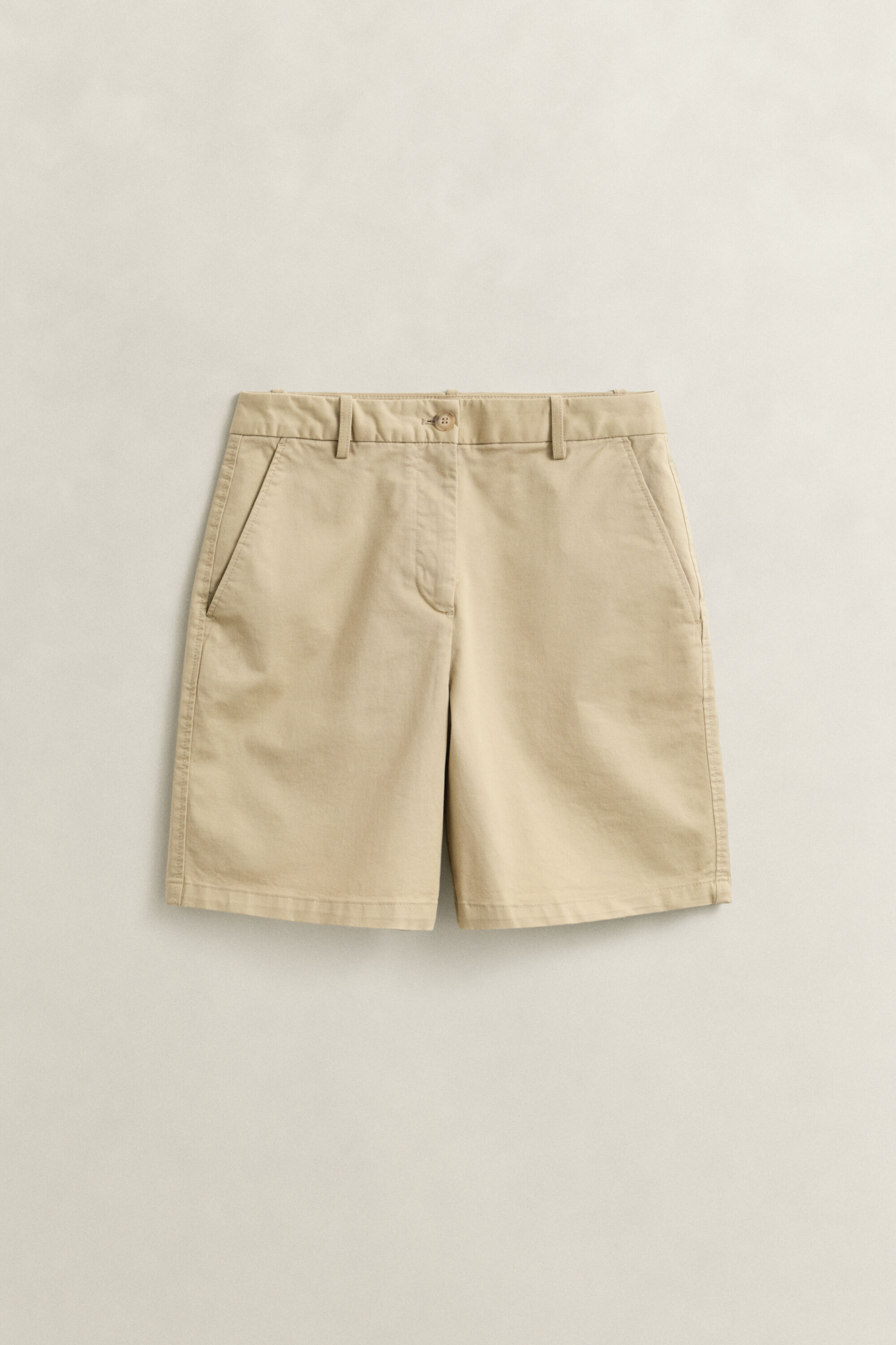 Short chino