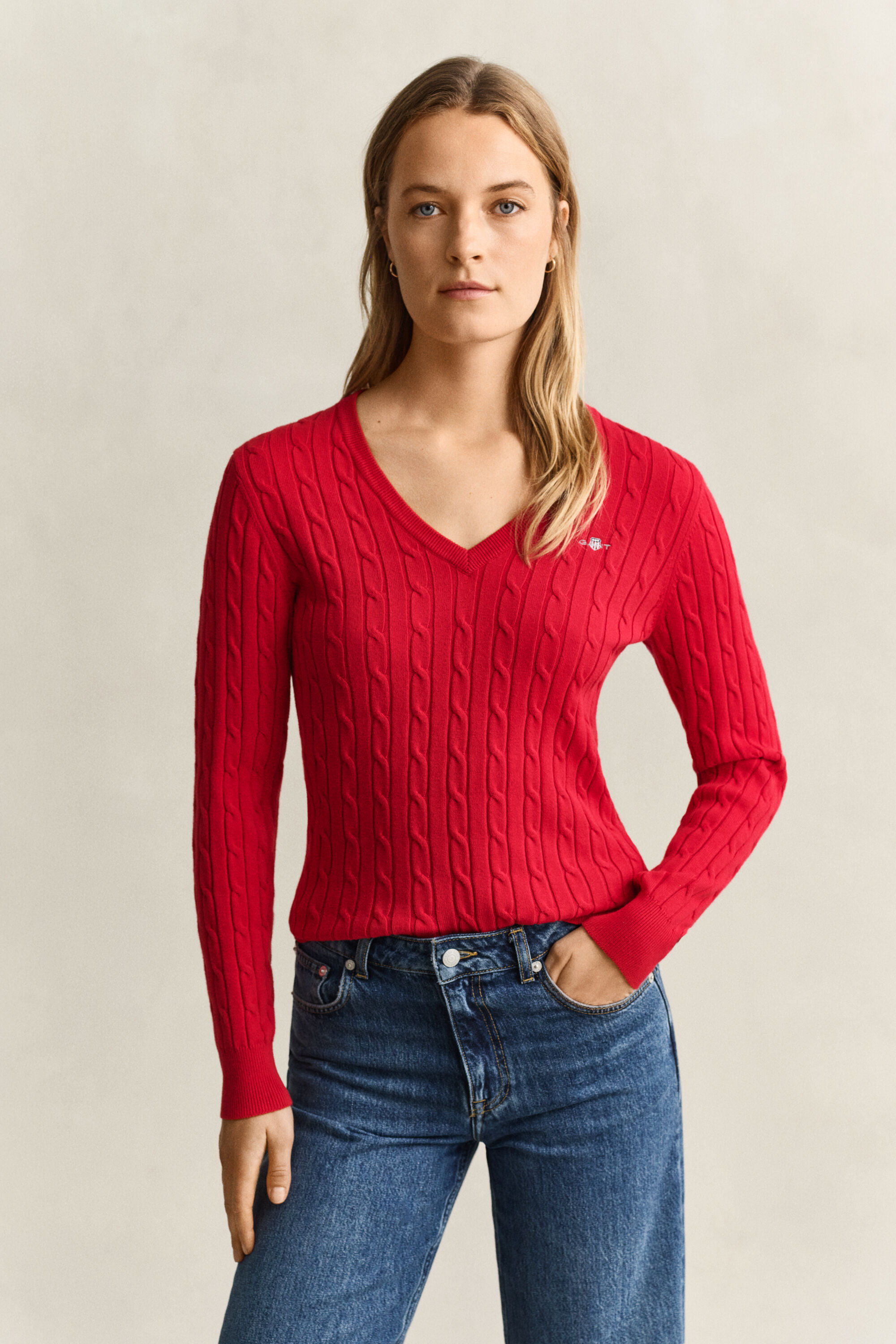 Pull en maille torsadée classique