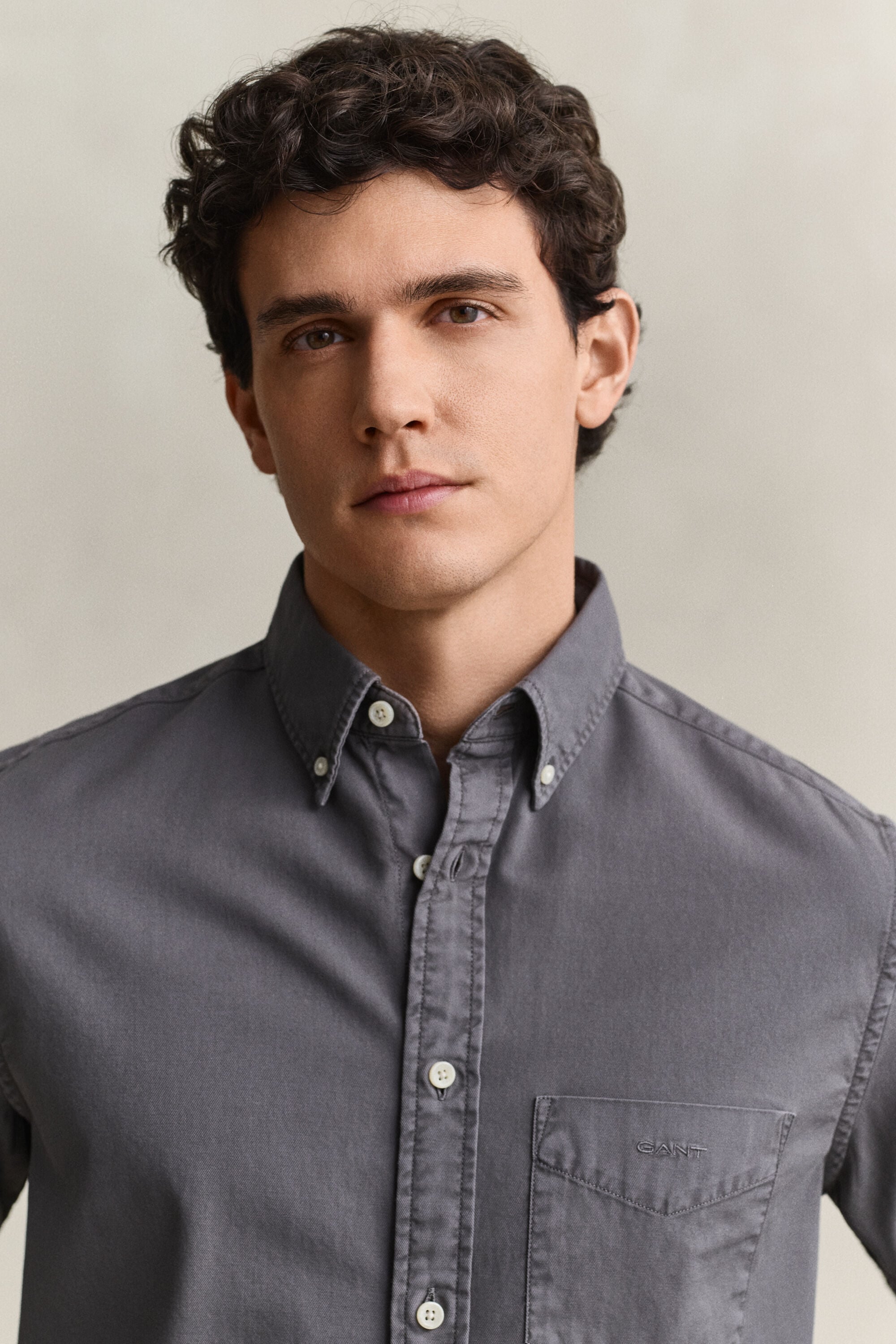 Chemise coupe regular en sergé