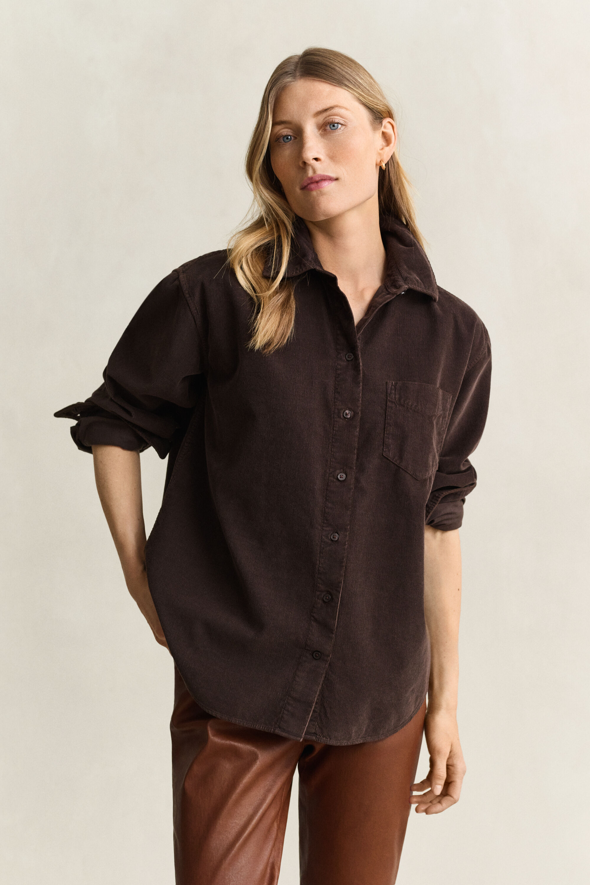 Relaxed corduroy hemd