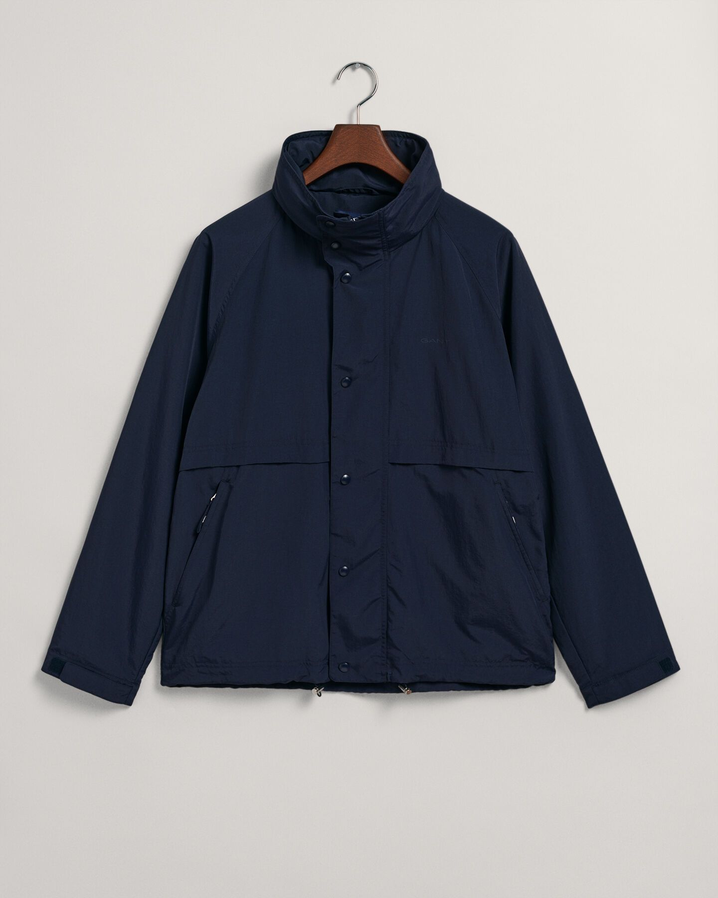 Veste à manches raglan