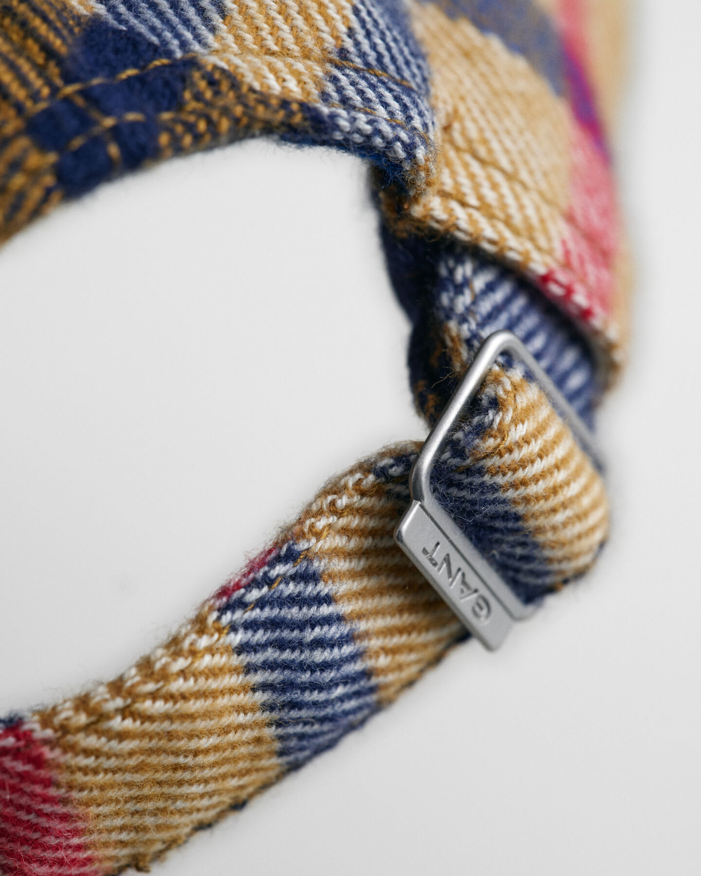 Pet in houthakkersstijl