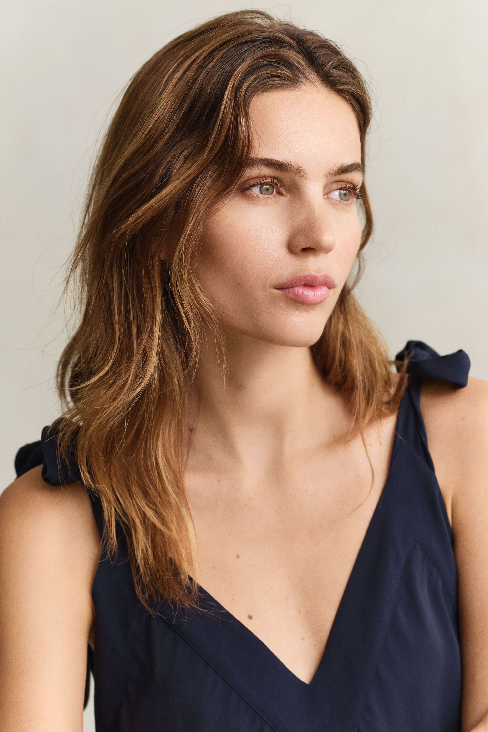 Schuin geknipte slipdress