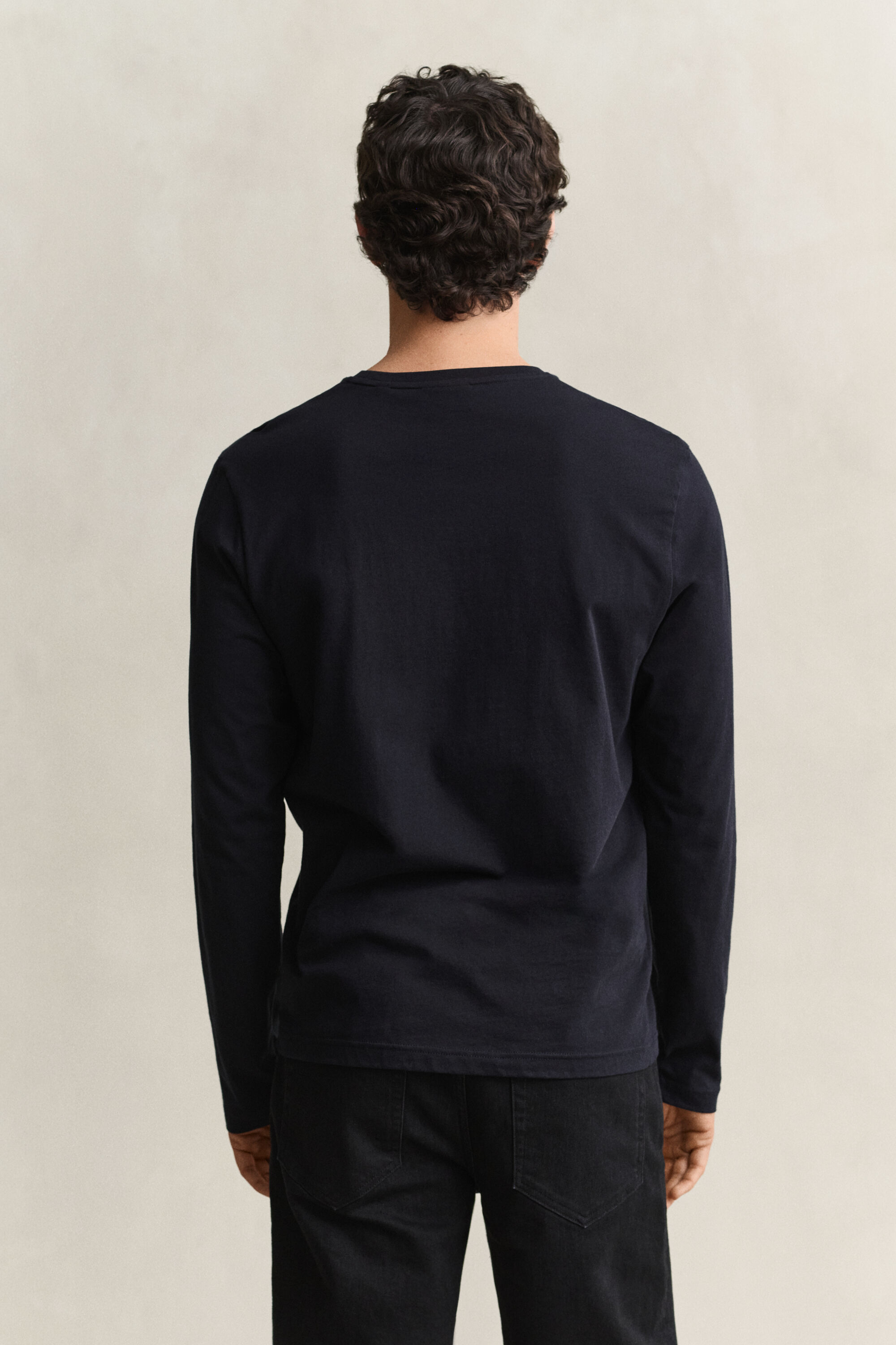 T-shirt à manches longues avec écusson