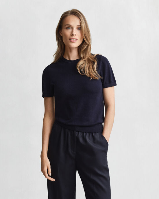 Pull col rond léger à manches courtes