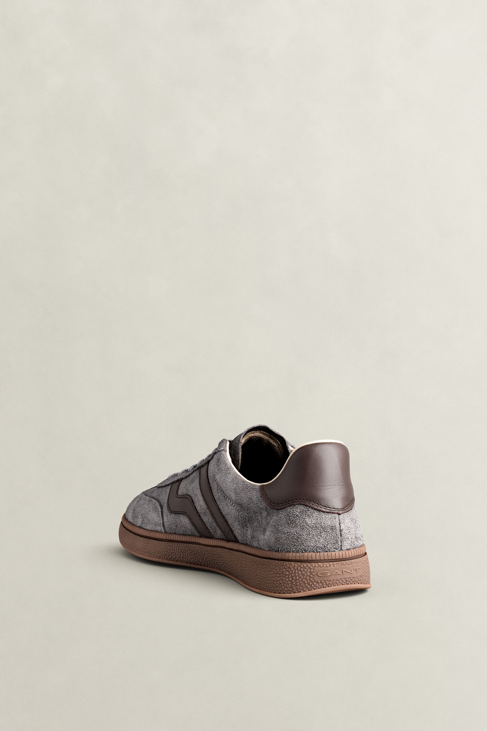 Baskets en daim Cuzmo