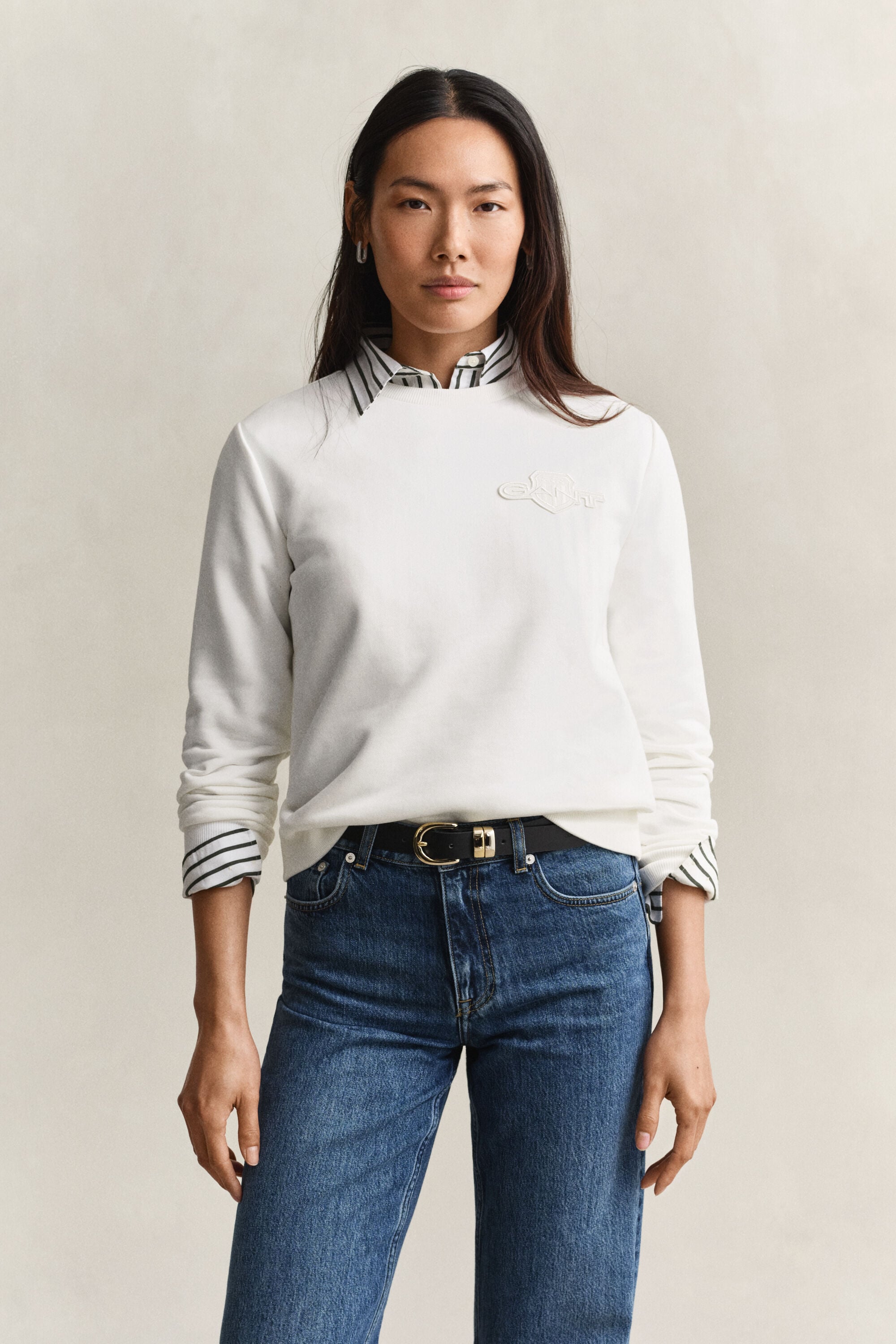 Sweat-shirt avec écusson ton sur ton