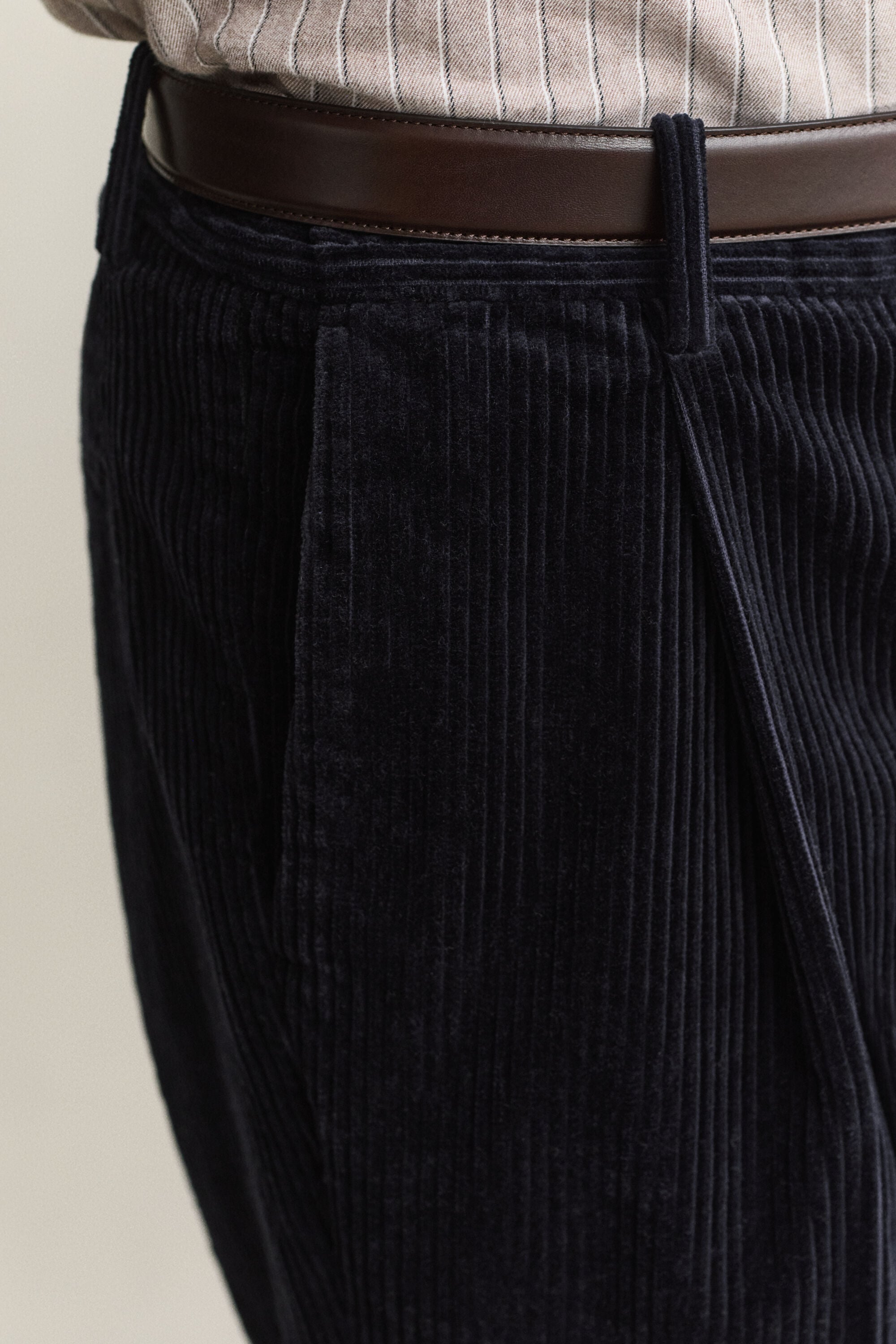 Pantalon de costume en velours côtelé