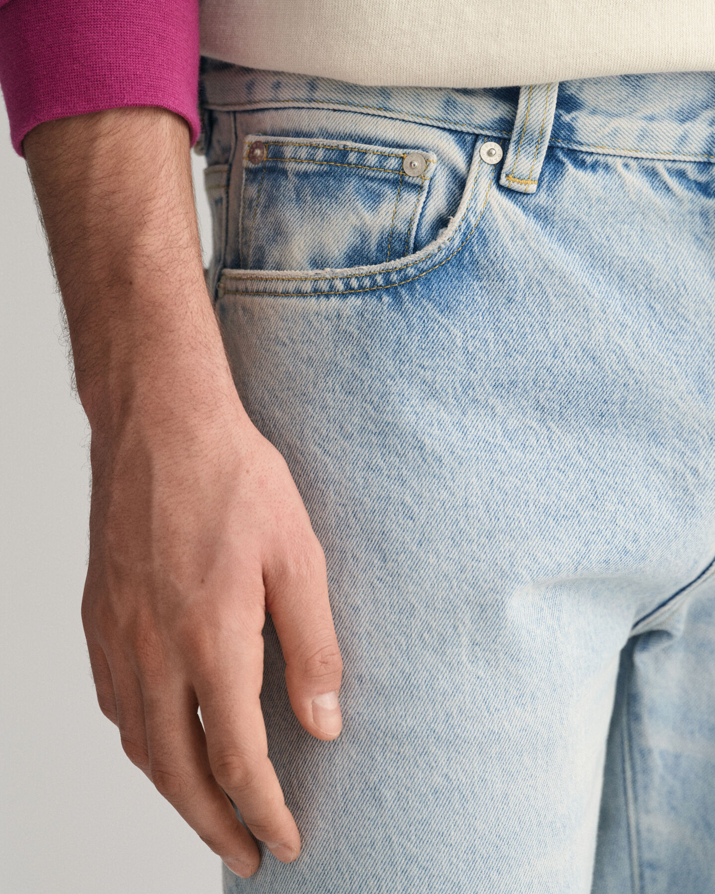 Jean loose fit en denim clair délavé