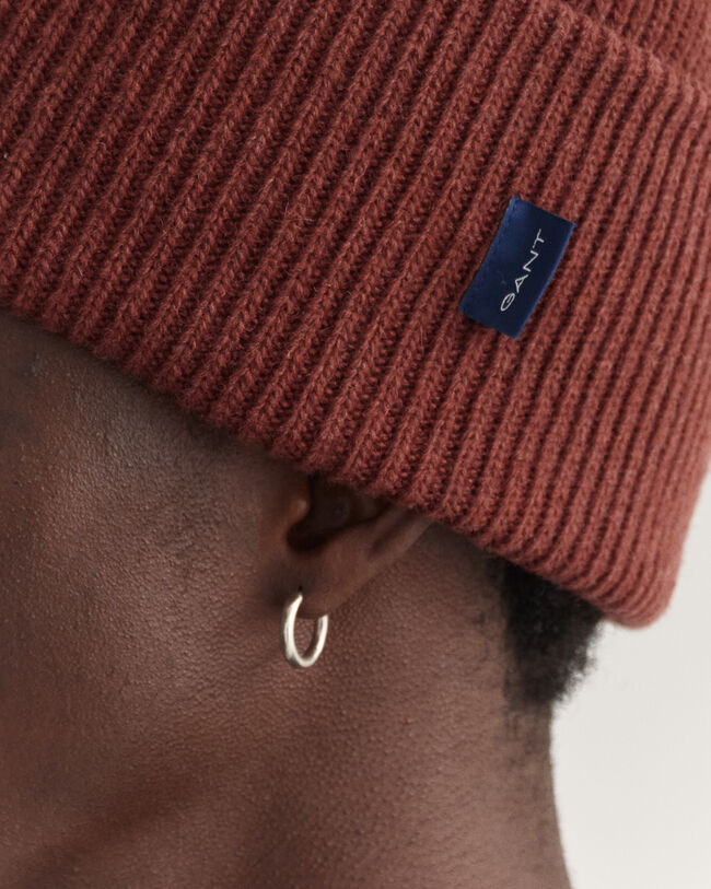 Ribgebreide beanie