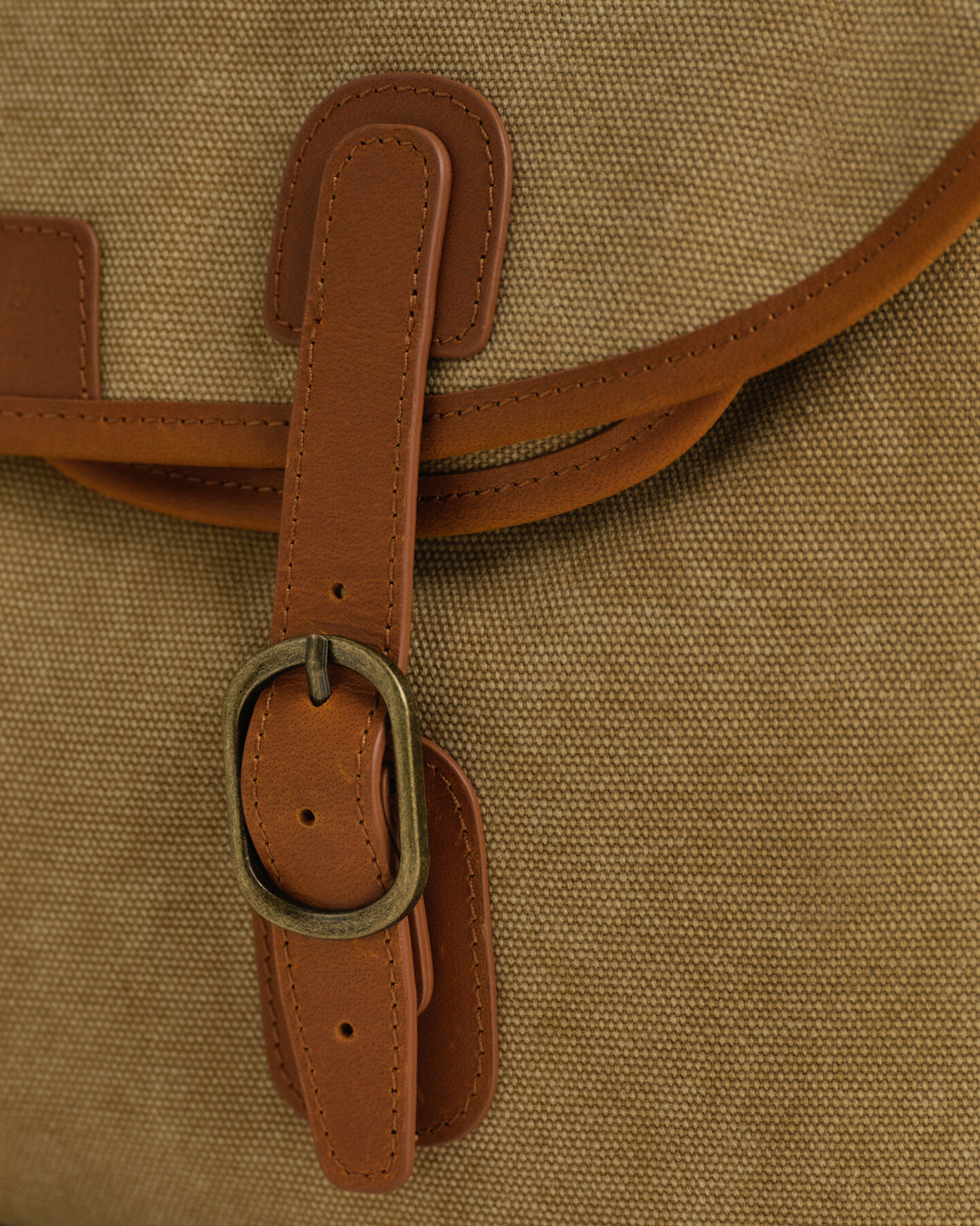 Visserstas van verwassen canvas