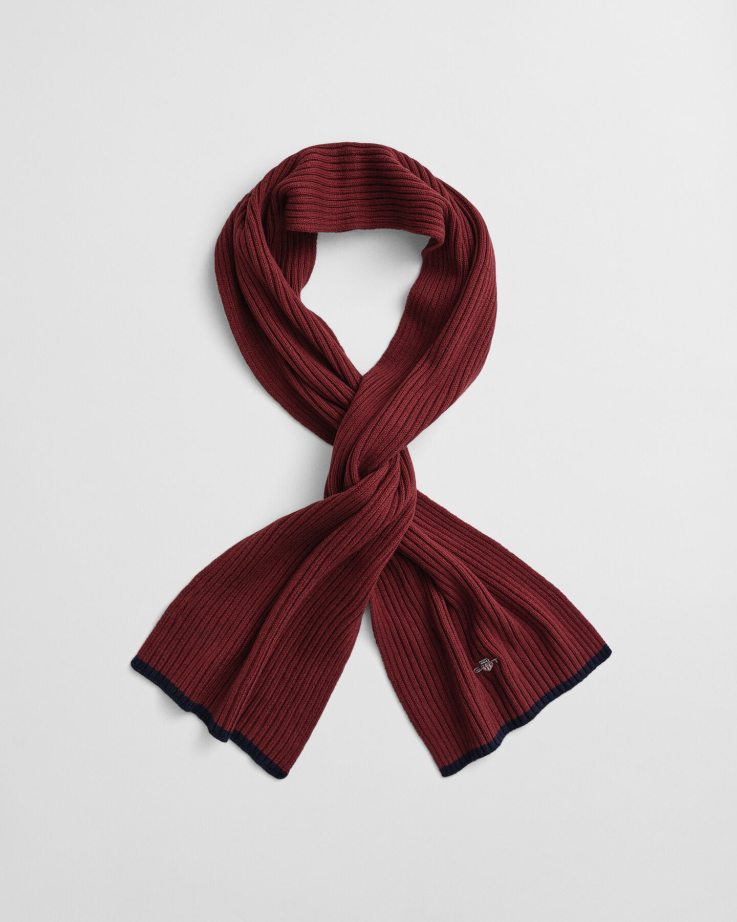 Essential cadeauset met beanie en sjaal