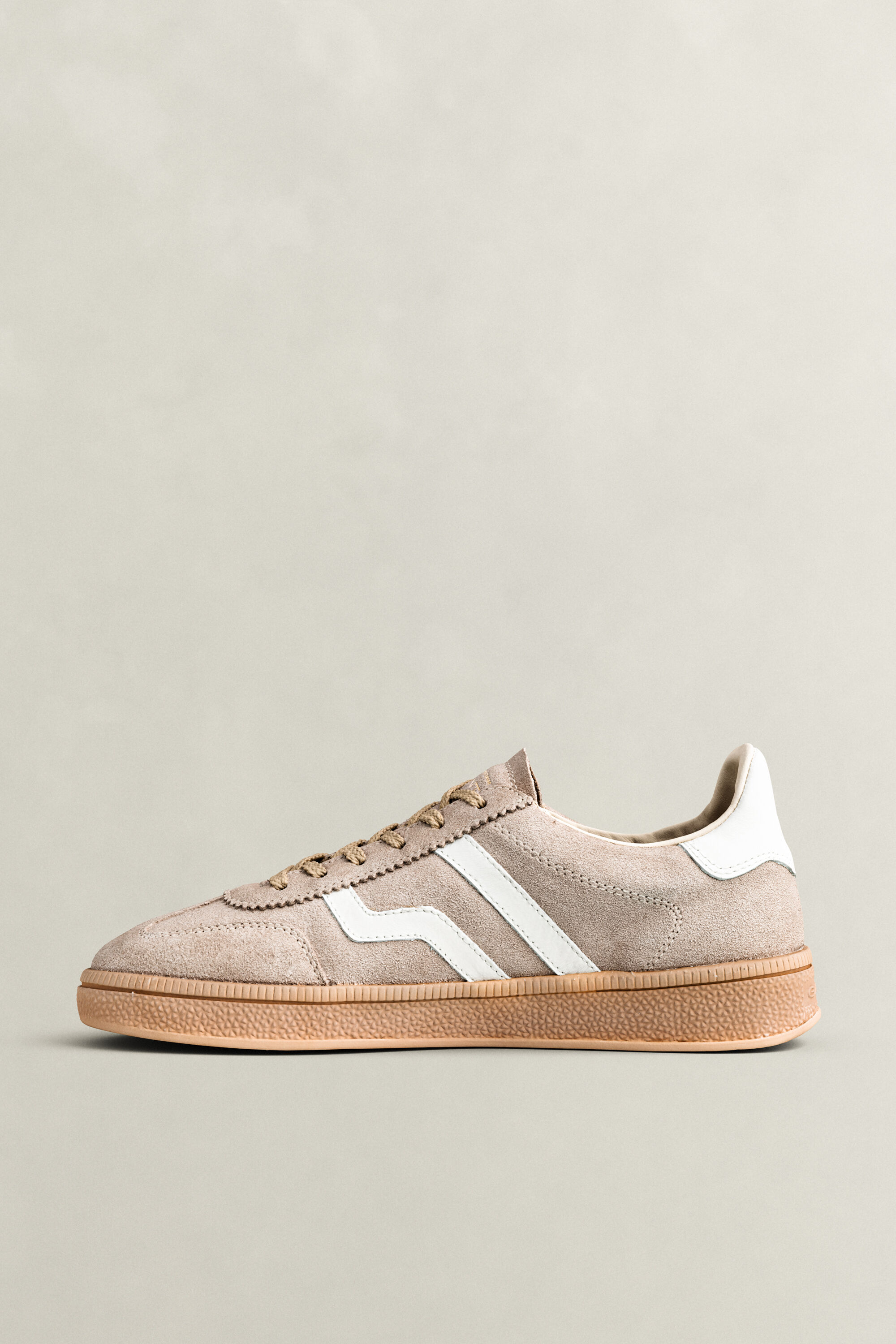 Baskets en daim Cuzima