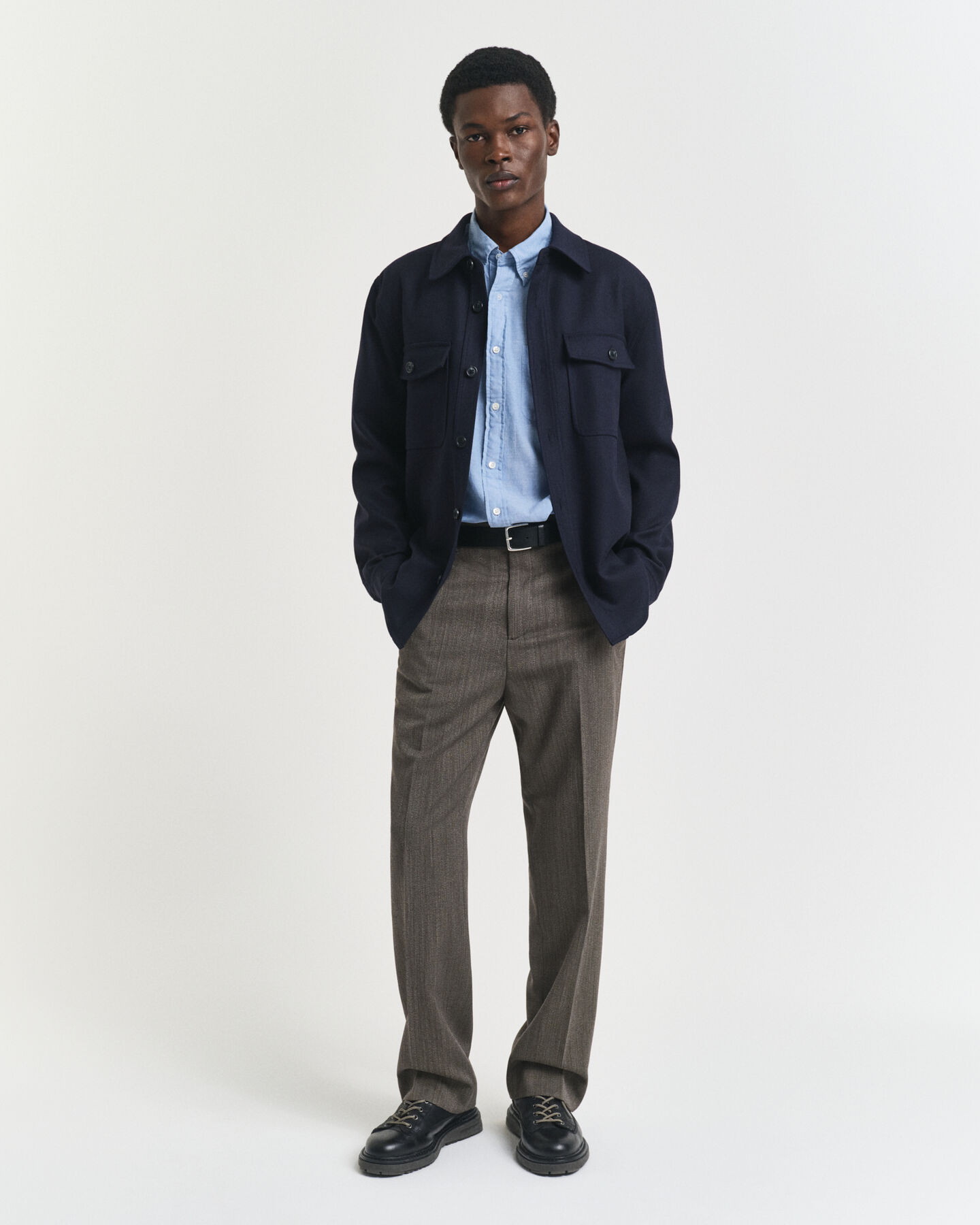 Pantalon de costume à chevrons