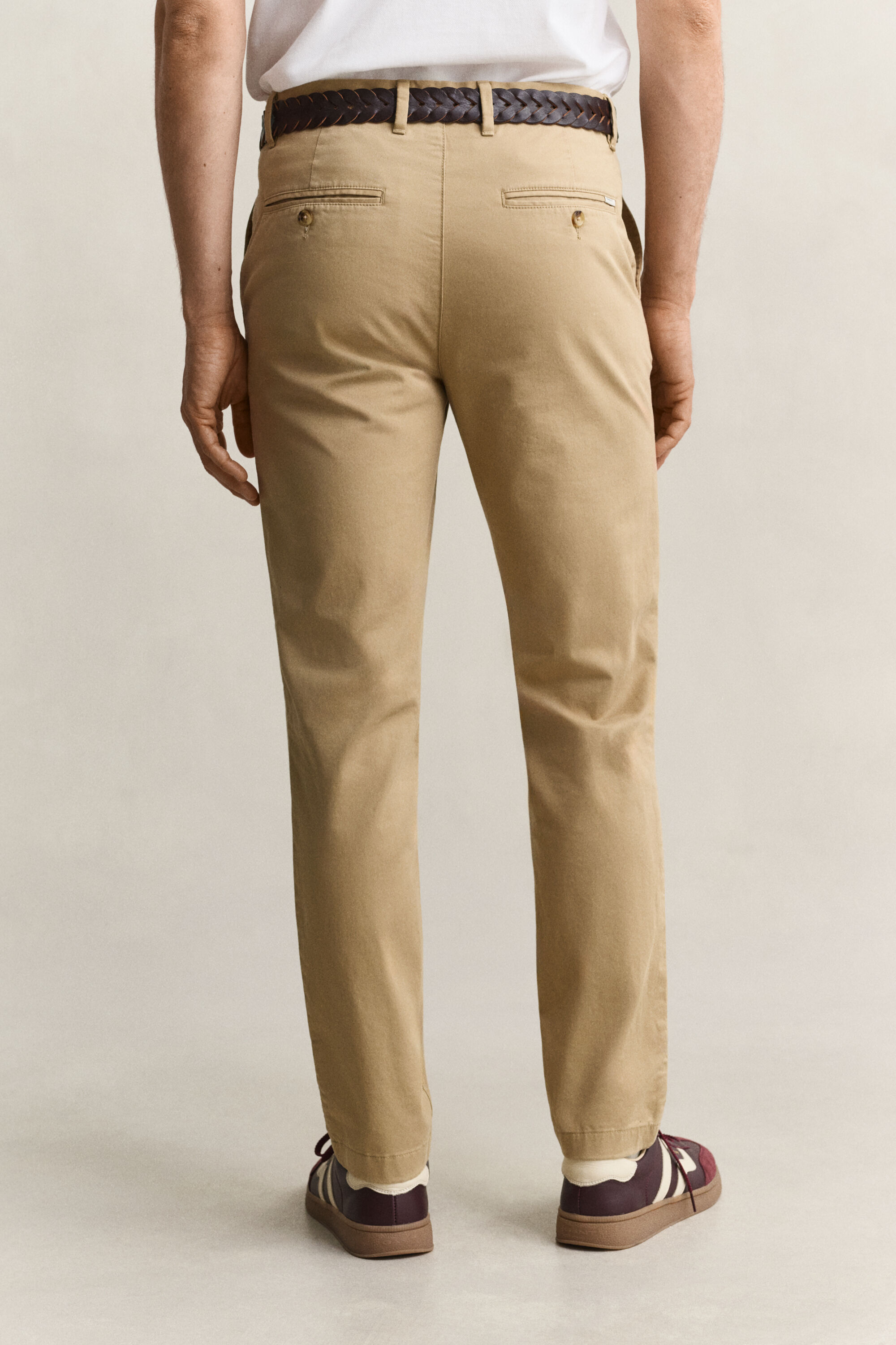 Pantalon chino classique coupe slim