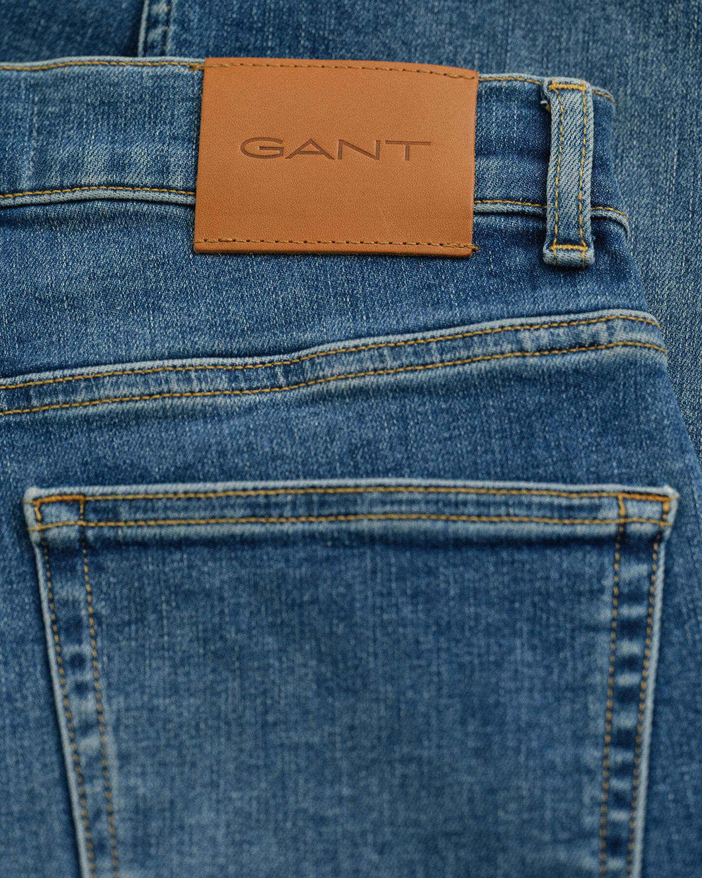 Jean slim fit court