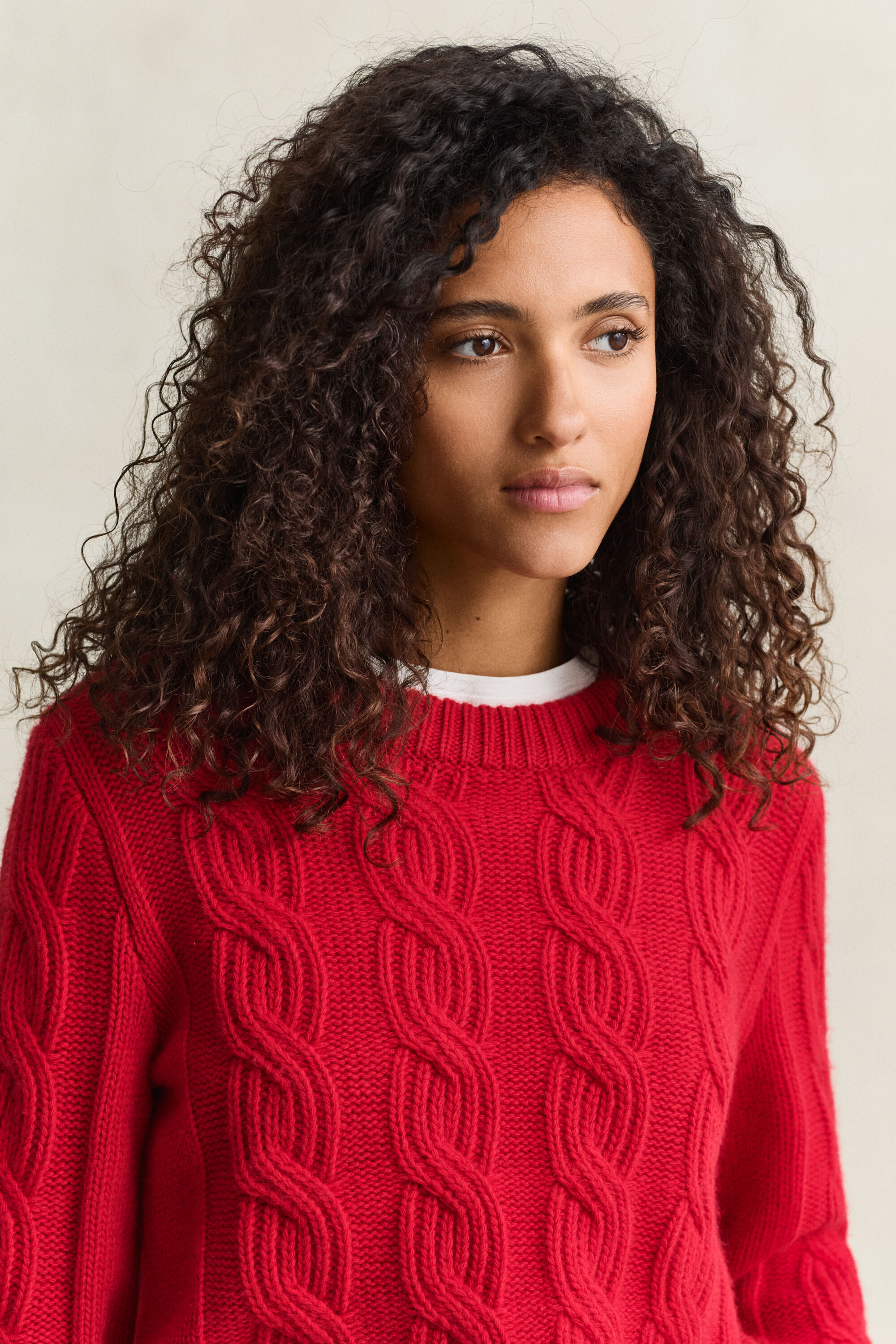 Pull en maille torsadée de laine mélangée