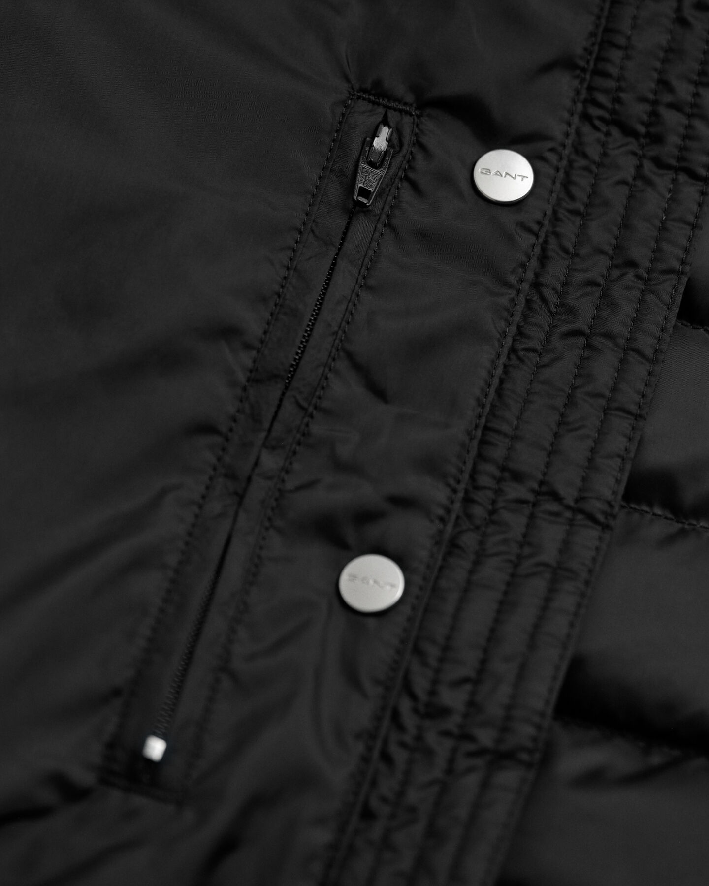 Lichte donsbodywarmer