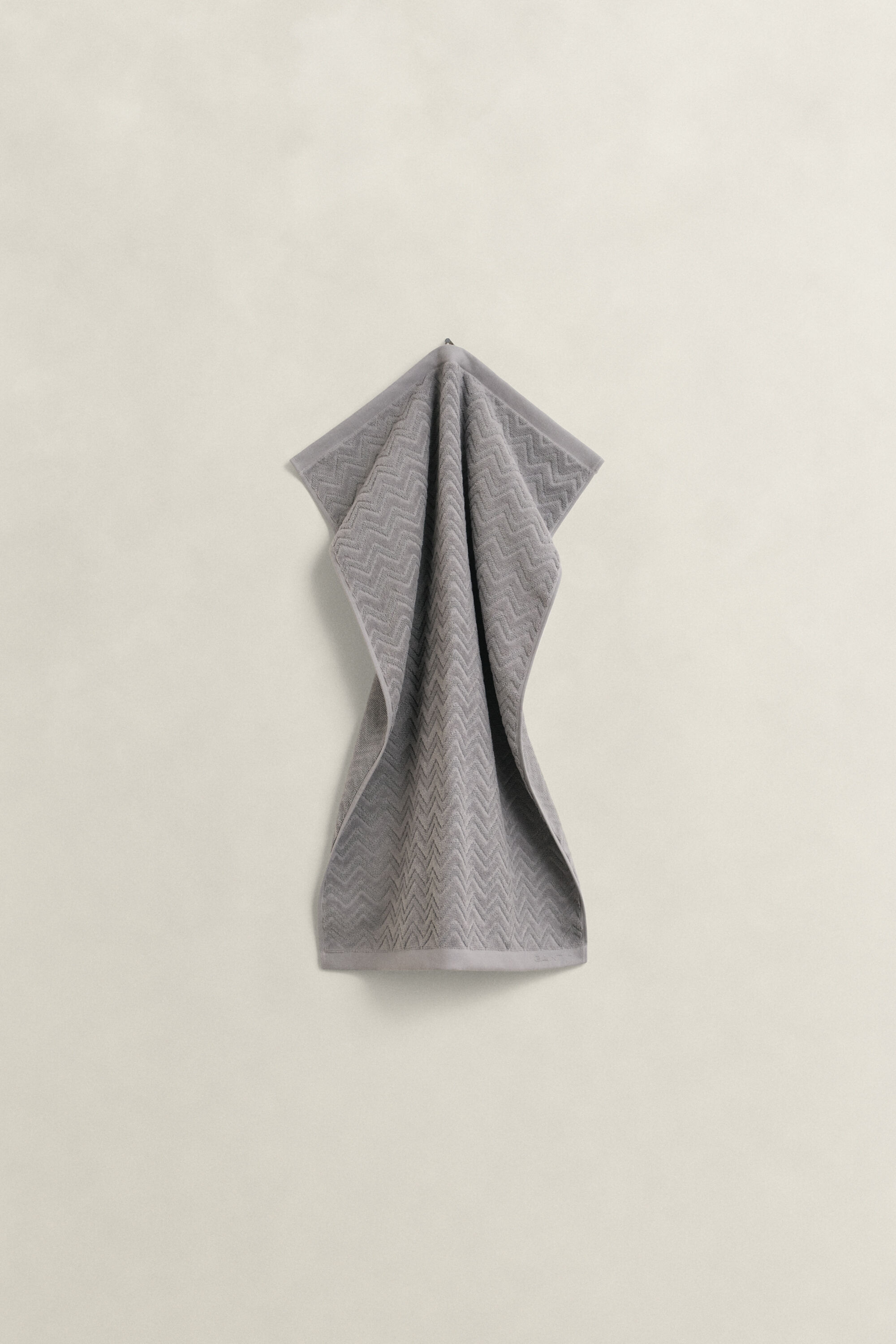 Handdoek met ingeweven visgraatmotief 30 x 50 cm